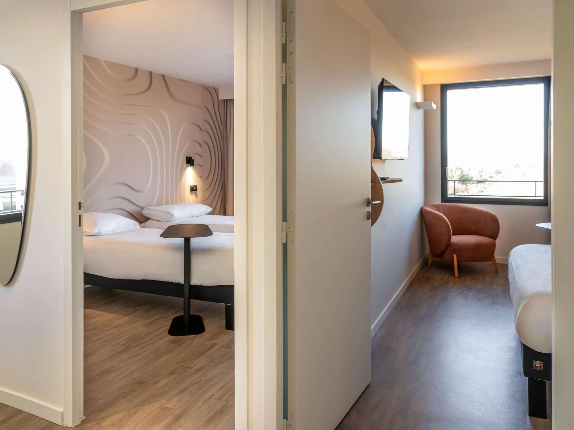 Chambre disponible pour un séminaire d'entreprise à ibis Styles Cabriès Aix-en-Provence TGV - Cabriès