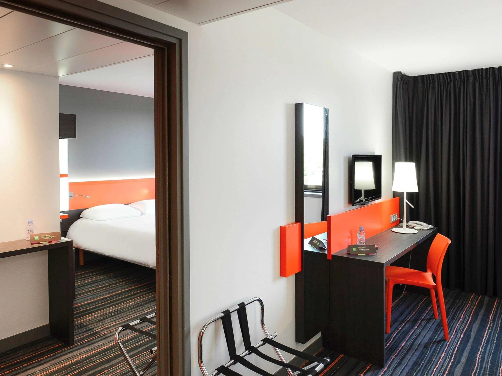 Chambre disponible pour un séminaire d'entreprise à ibis Styles Caen centre gare - Caen