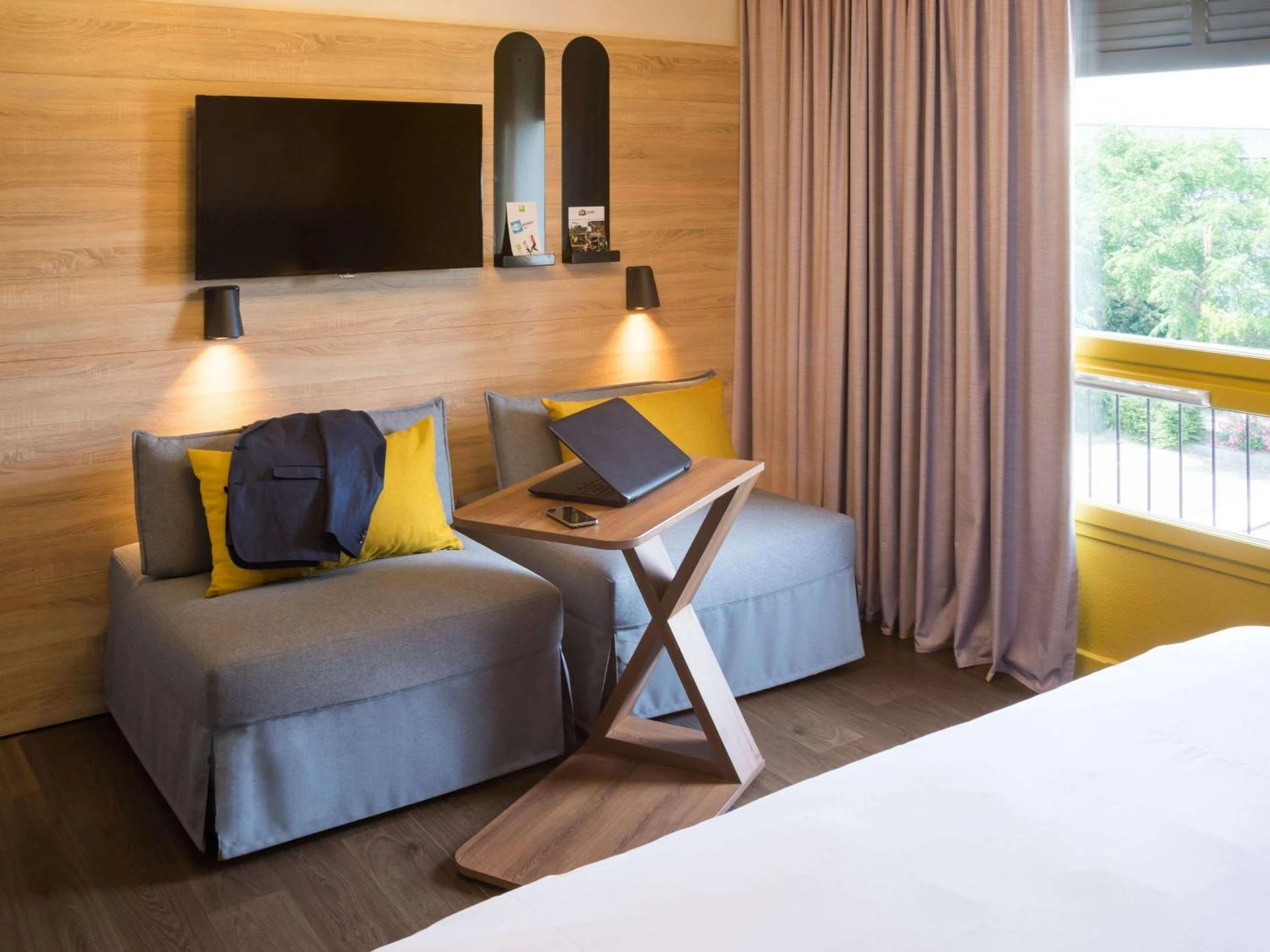 Magnifique chambre pour un séminaire d'entreprise à ibis Styles Carcassonne La Cité - Carcassonne