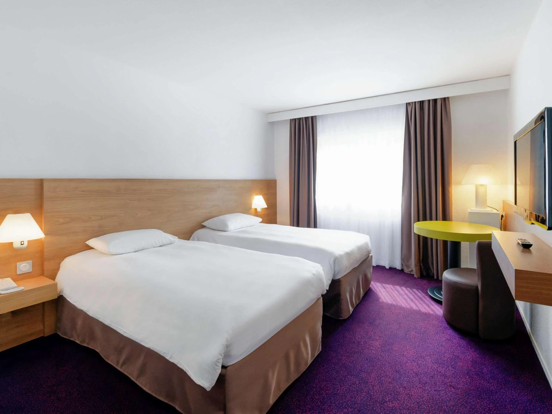 Chambre disponible pour un séminaire d'entreprise à ibis Styles Chalon sur Saône - Chalon-sur-Saône