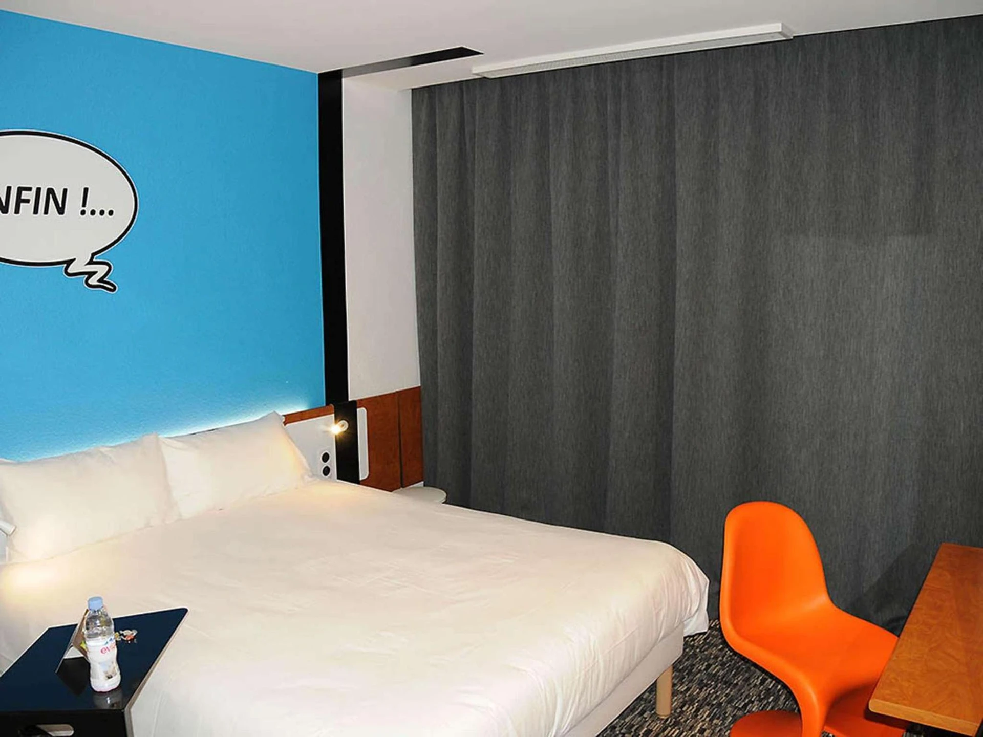 Magnifique chambre pour un séminaire d'entreprise à Ibis Styles Chambery Centre Gare - Chambéry