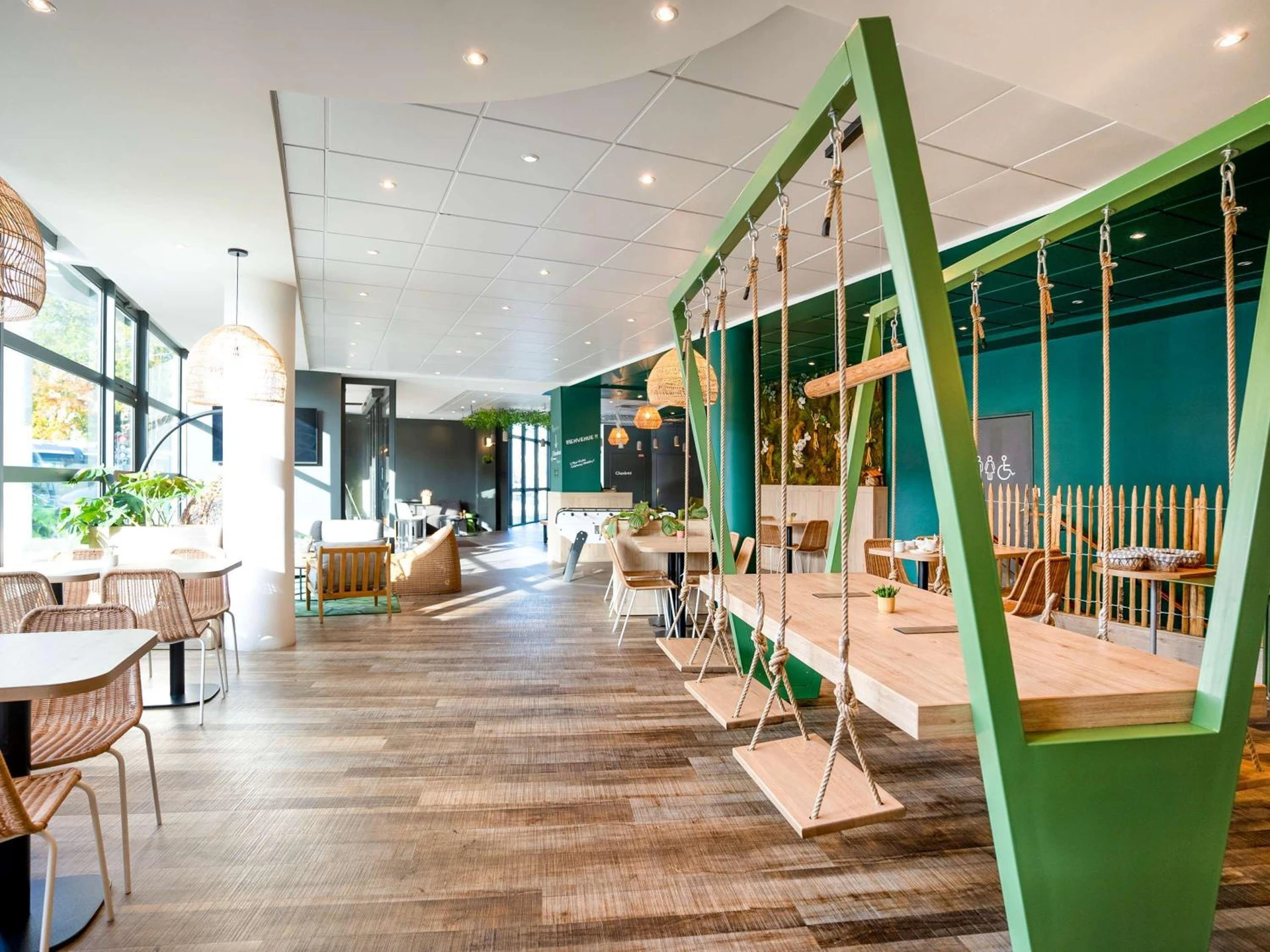 Organiser un séminaire d'entreprise : ibis Styles Chatenay Malabry Paris Sud à chatenay-malabry