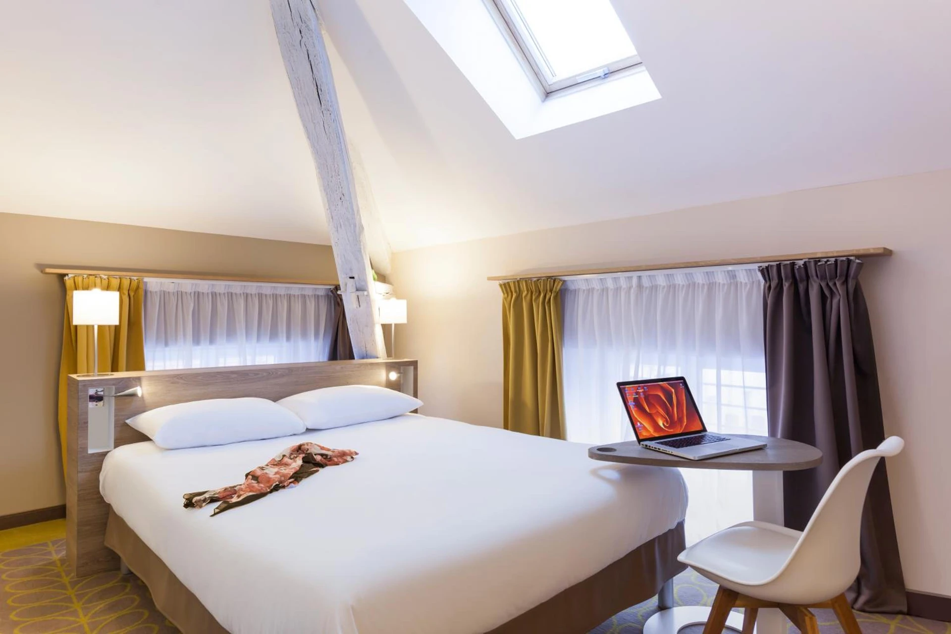Chambre disponible pour un séminaire d'entreprise à ibis Styles Chaumont Centre Gare - Chaumont