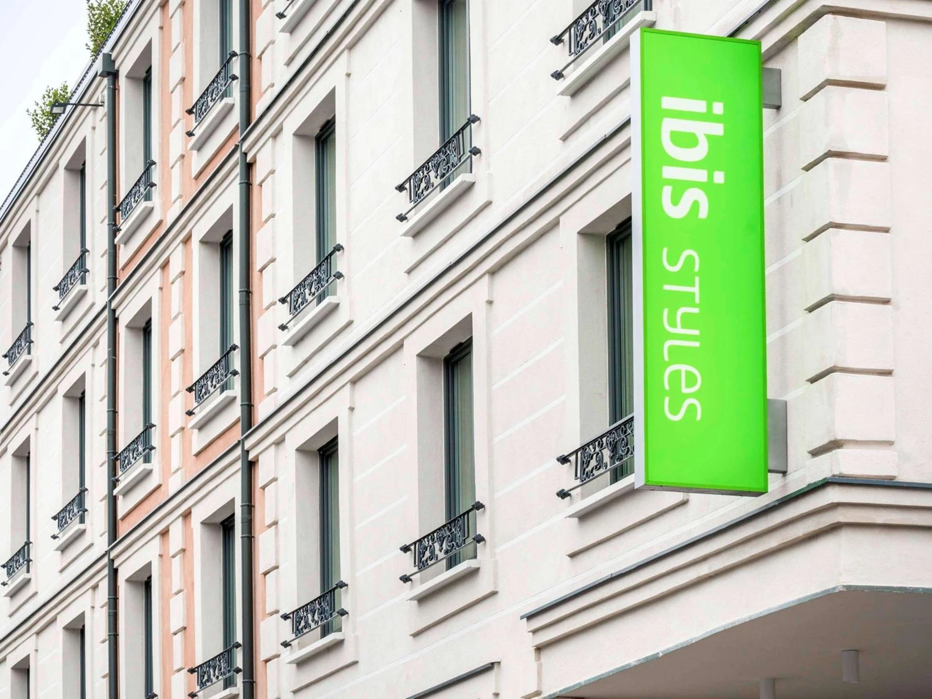 Organiser un séminaire d'entreprise : ibis Styles Clamart Gare Grand Paris à clamart