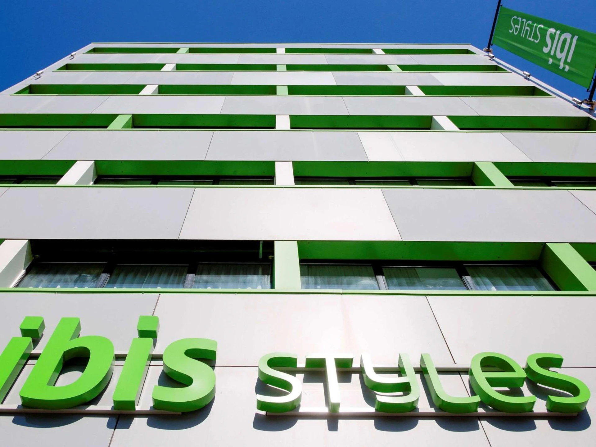 Chambre à Hôtel ibis Styles Clermont-Ferrand Gare - Organiser un séminaire d'entreprise à Clermont-Ferrand