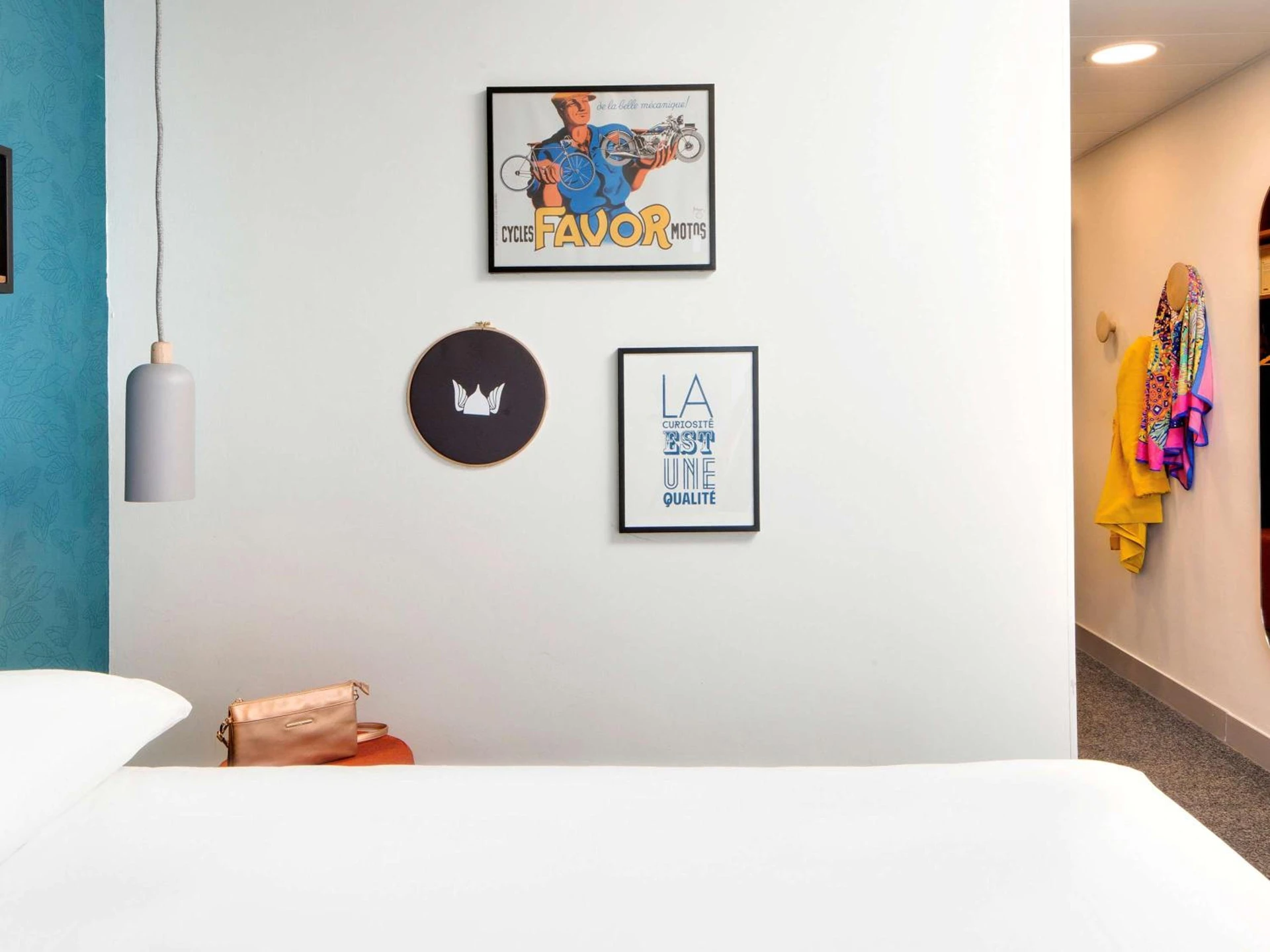 Chambre disponible pour un séminaire d'entreprise à Hôtel ibis Styles Clermont-Ferrand Gare - Clermont-Ferrand