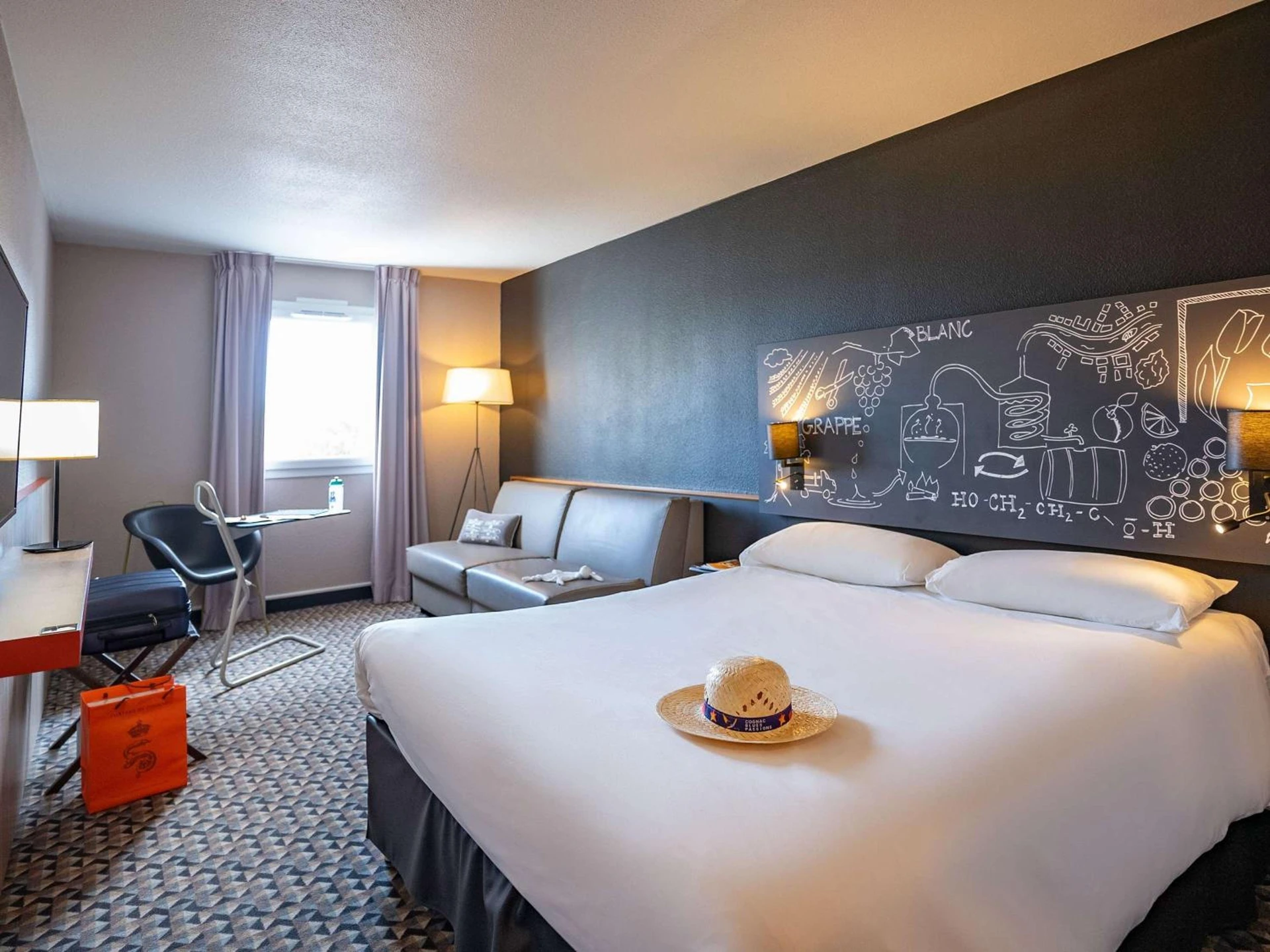 Chambre disponible pour un séminaire d'entreprise à Ibis Styles Cognac - Châteaubernard
