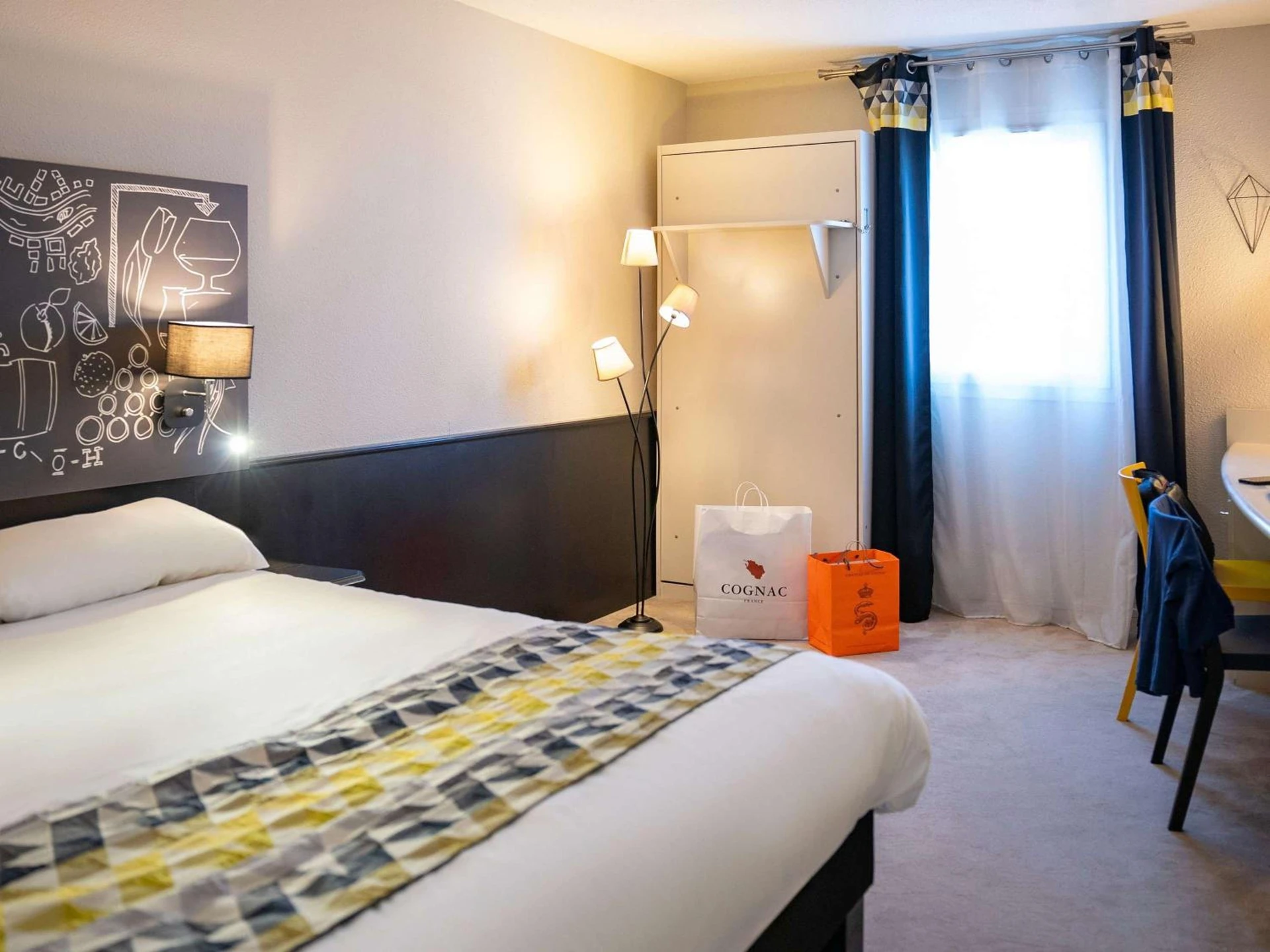 Chambre disponible pour un séminaire d'entreprise à Ibis Styles Cognac - Châteaubernard