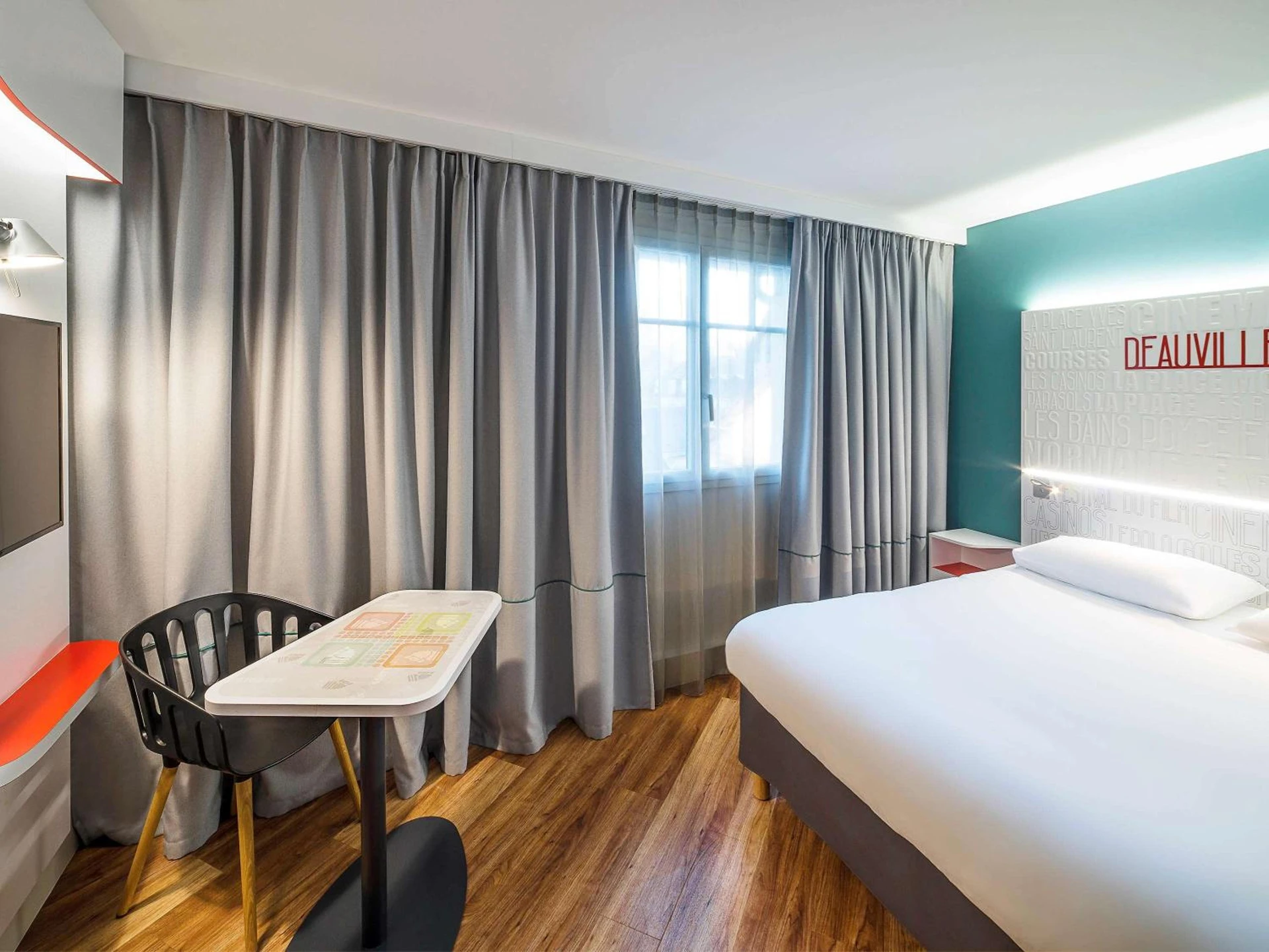 Chambre disponible pour un séminaire d'entreprise à ibis Styles Deauville Centre - Deauville