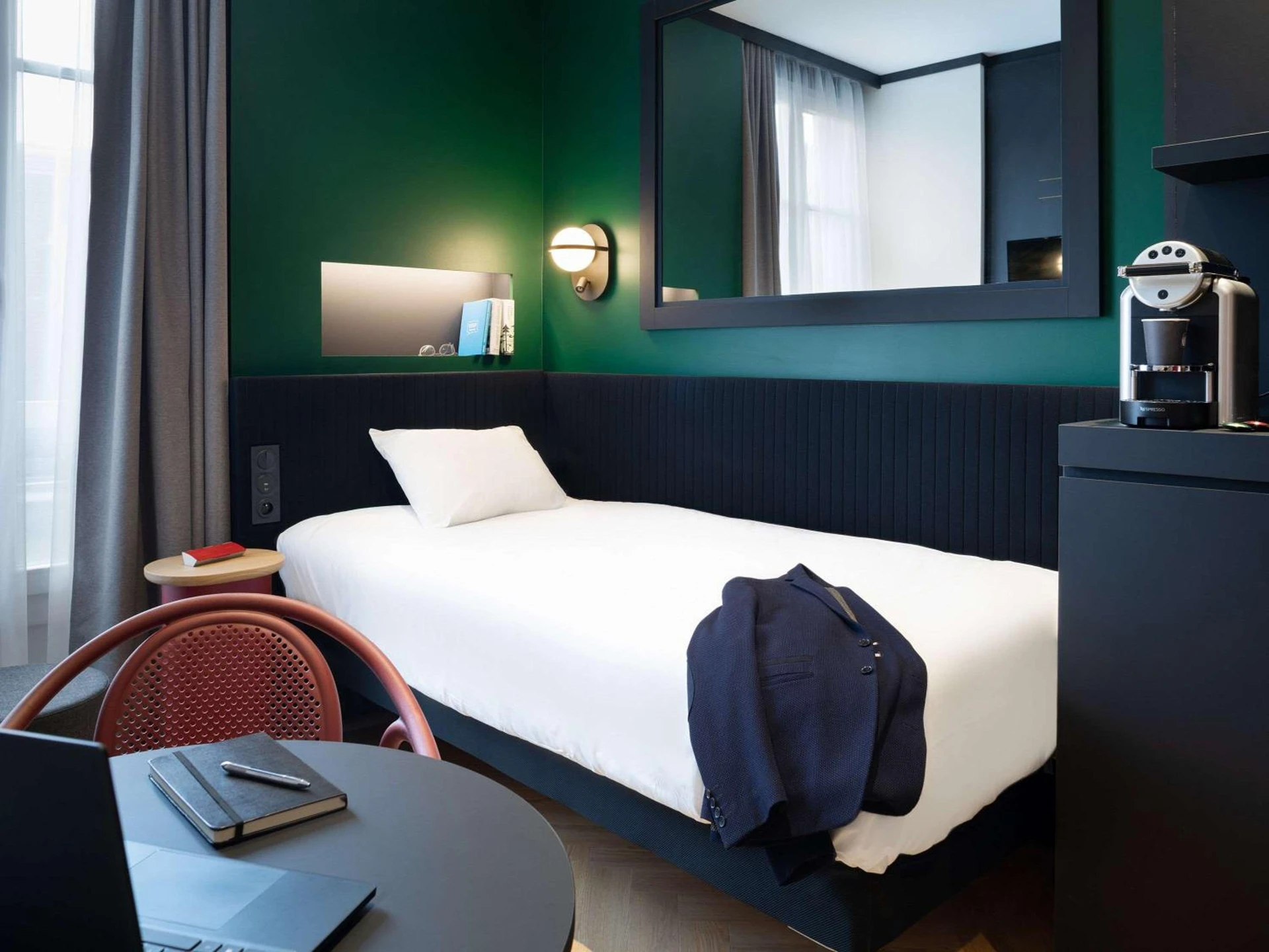 Chambre disponible pour un séminaire d'entreprise à ibis Styles Dijon Central - Dijon