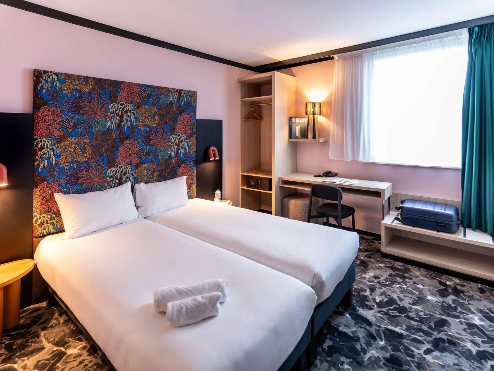 Magnifique chambre pour un séminaire d'entreprise à Ibis Styles Dijon Nord Valmy - Dijon