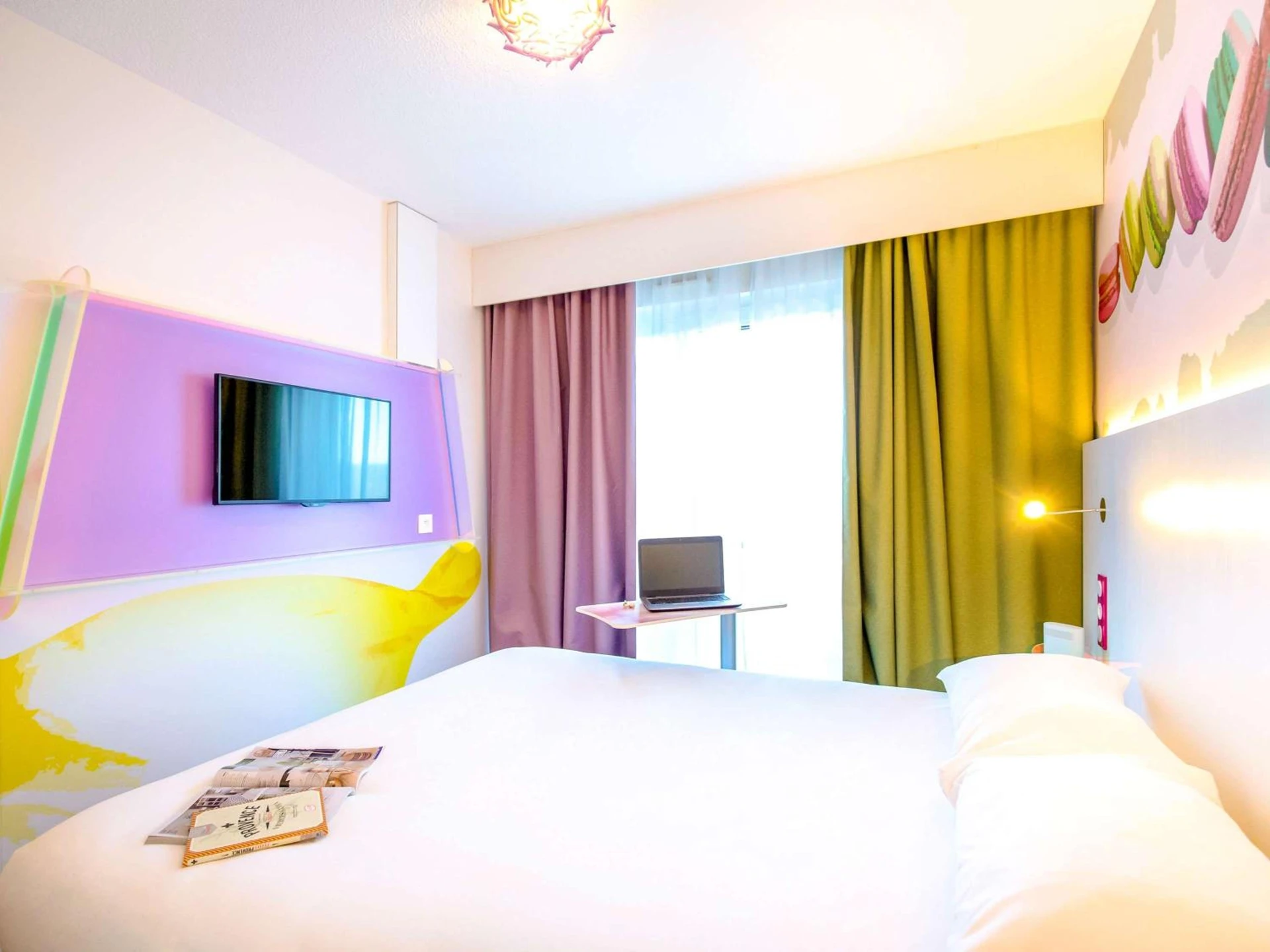 Chambre disponible pour un séminaire d'entreprise à ibis Styles Fréjus St Raphael - Fréjus