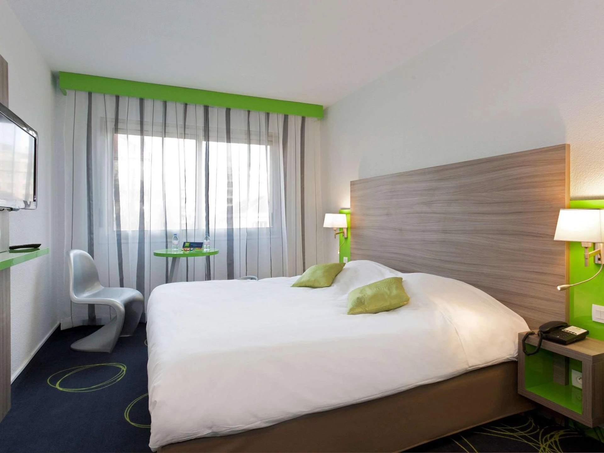 Magnifique chambre pour un séminaire d'entreprise à ibis Styles Grenoble Centre Gare - Grenoble