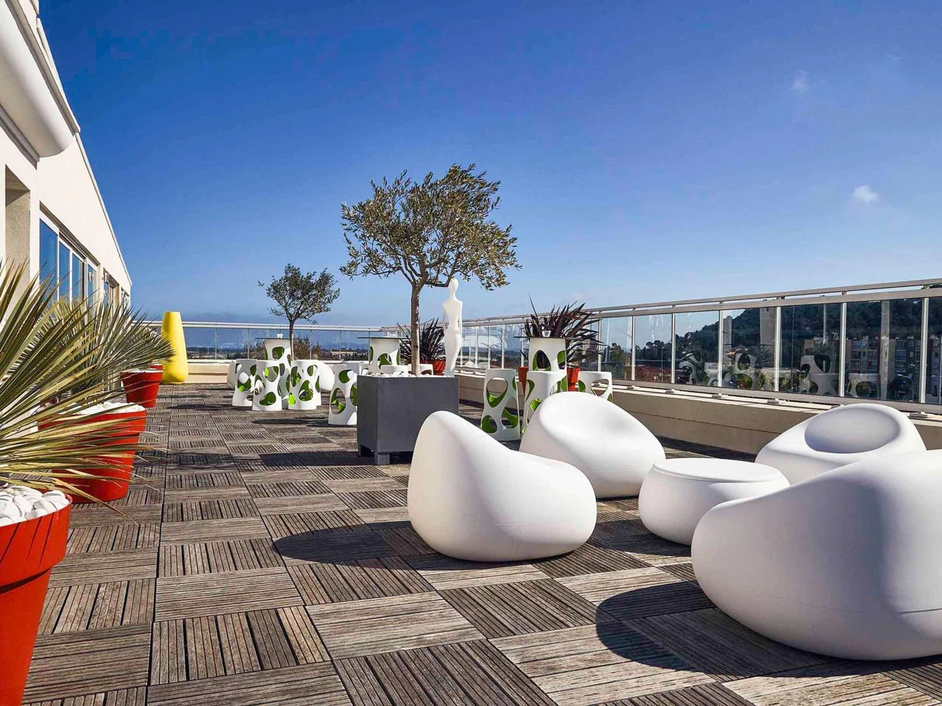 Espaces de team building à Ibis Styles Hyères Rooftop & Spa - Organiser un séminaire d'entreprise à Hyères
