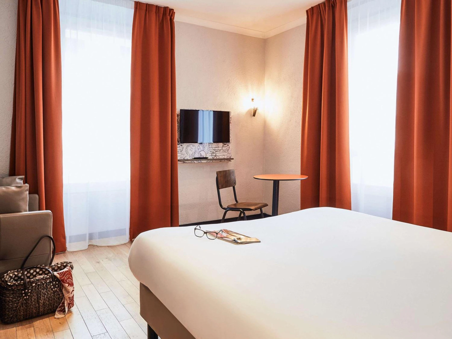 Chambre disponible pour un séminaire d'entreprise à Ibis Styles Hyères Rooftop & Spa - Hyères