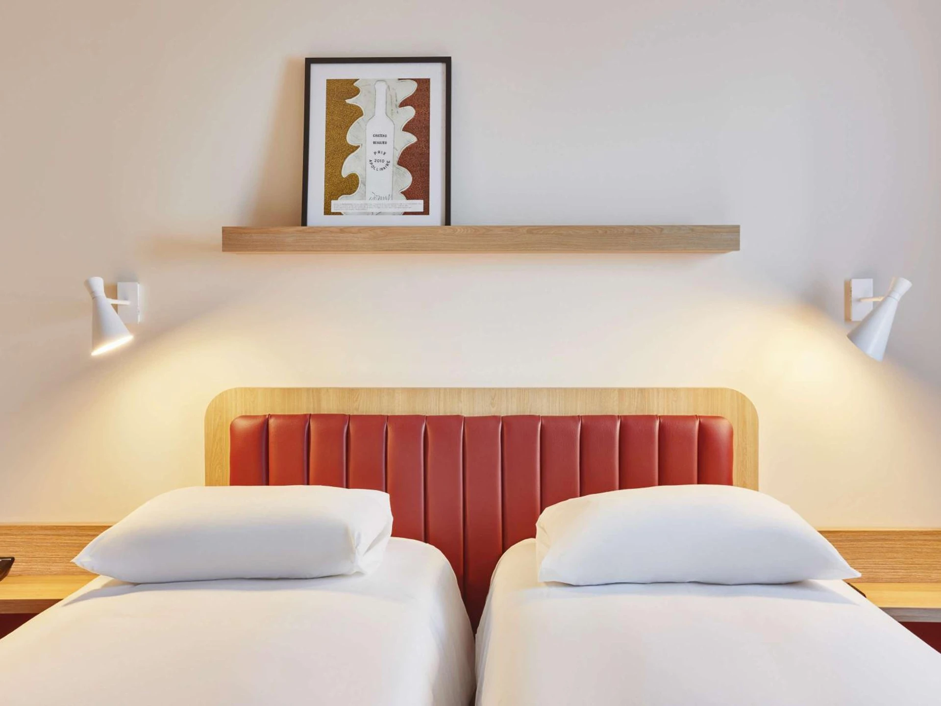 Chambre disponible pour un séminaire d'entreprise à ibis Styles La Roche-sur-Yon - Asnières-sur-Seine