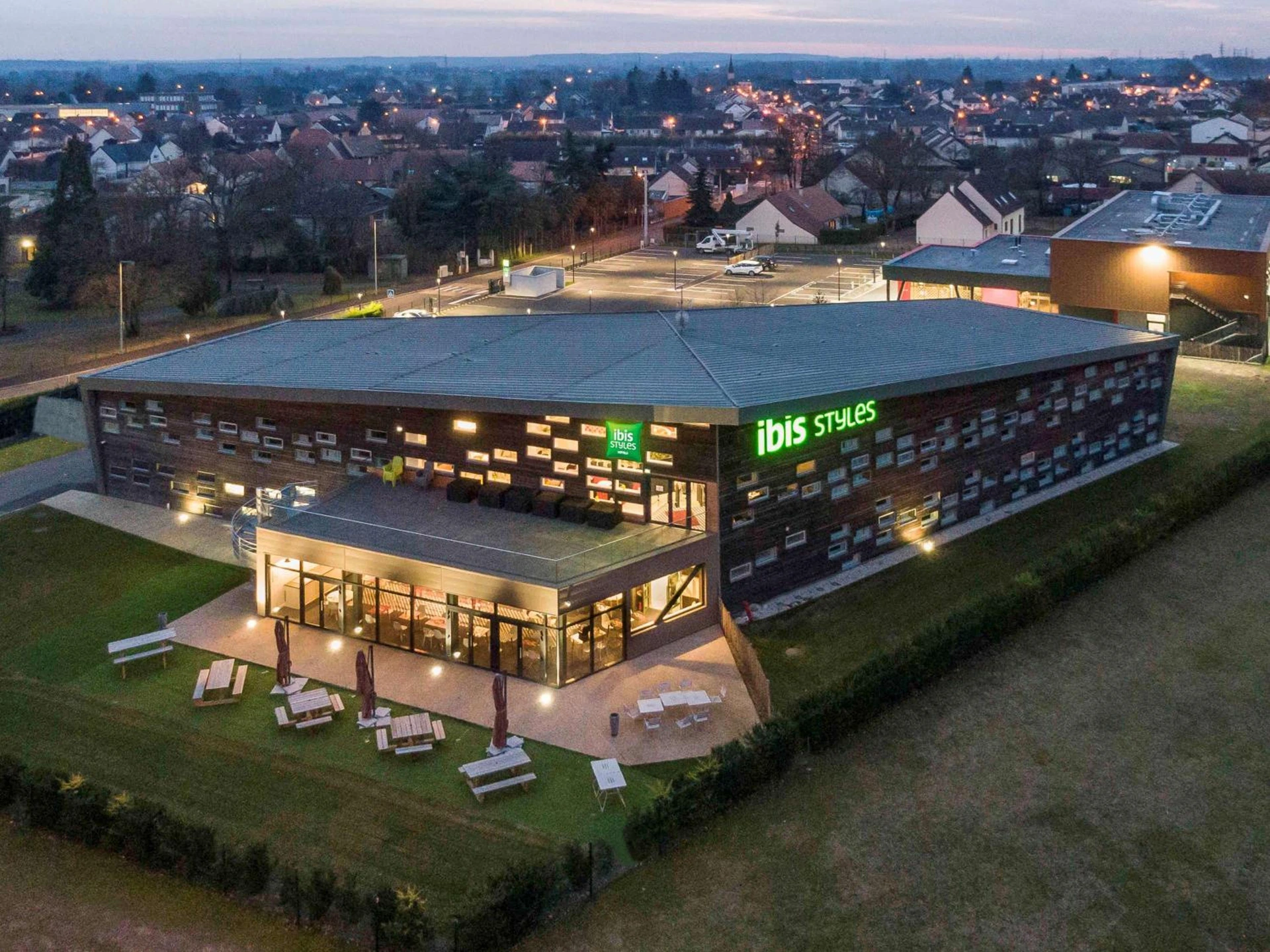Organiser un séminaire d'entreprise : ibis Styles Le Mans Sud Mulsanne à mulsanne