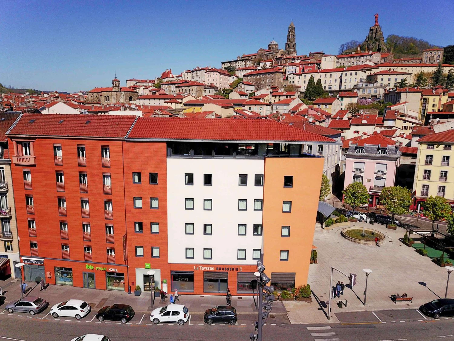 Organiser un séminaire d'entreprise : ibis Styles Le Puy en Velay à le-puy-en-velay