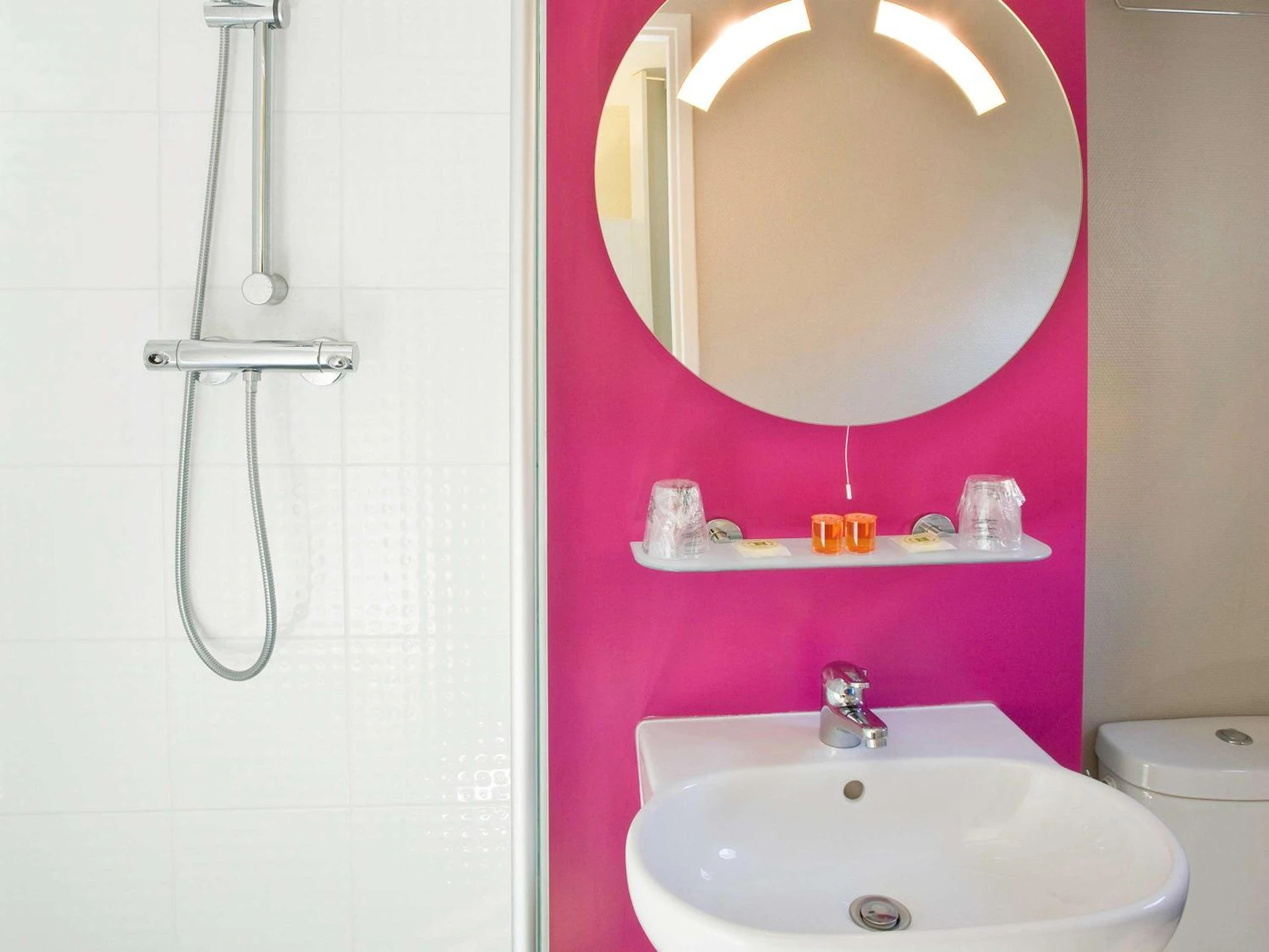 Chambre disponible pour un séminaire d'entreprise à ibis Styles Lille Centre Gare Beffroi - Lille