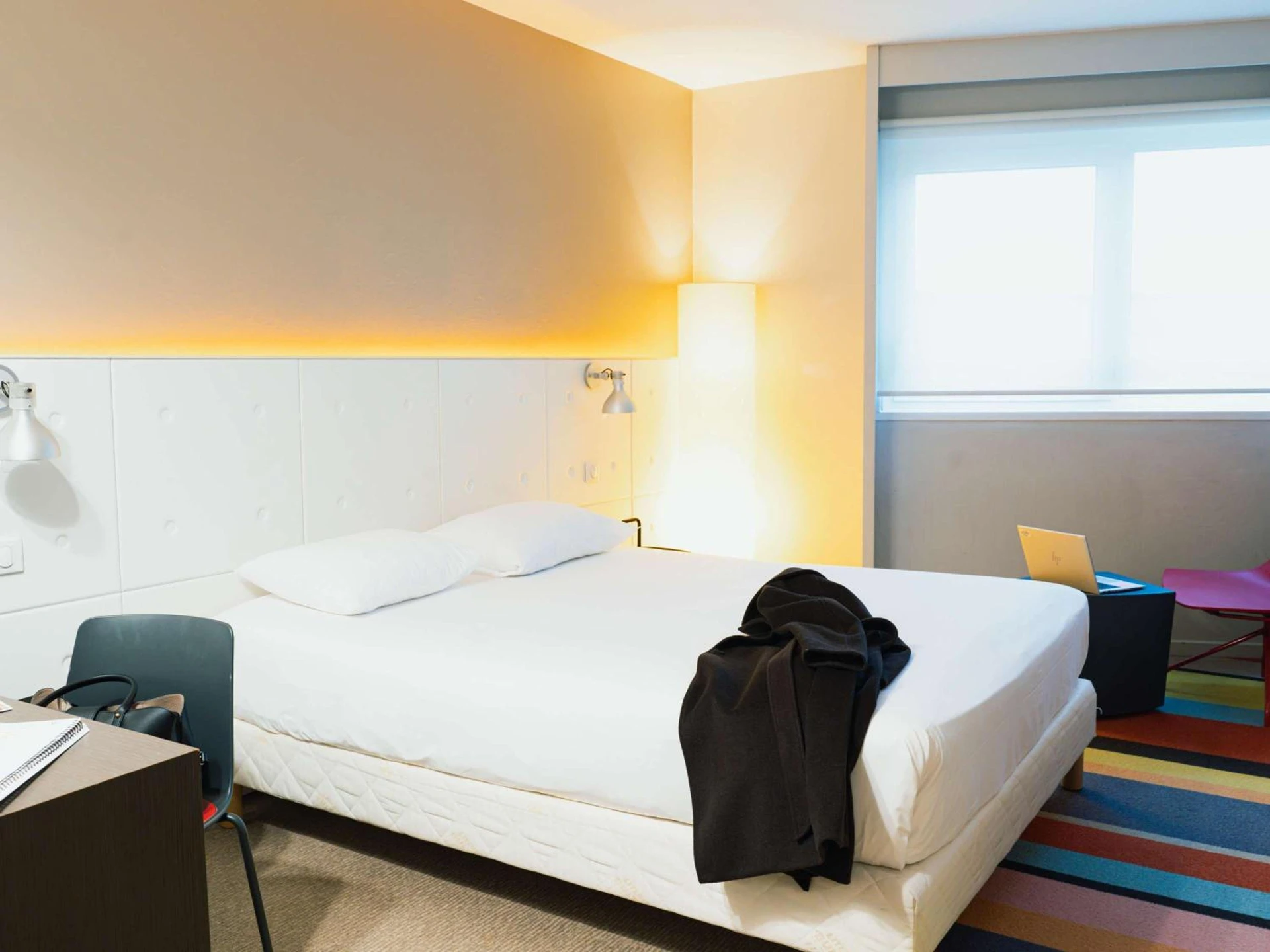 Chambre disponible pour un séminaire d'entreprise à ibis Styles Lyon Sud Vienne - Chasse-sur-Rhône
