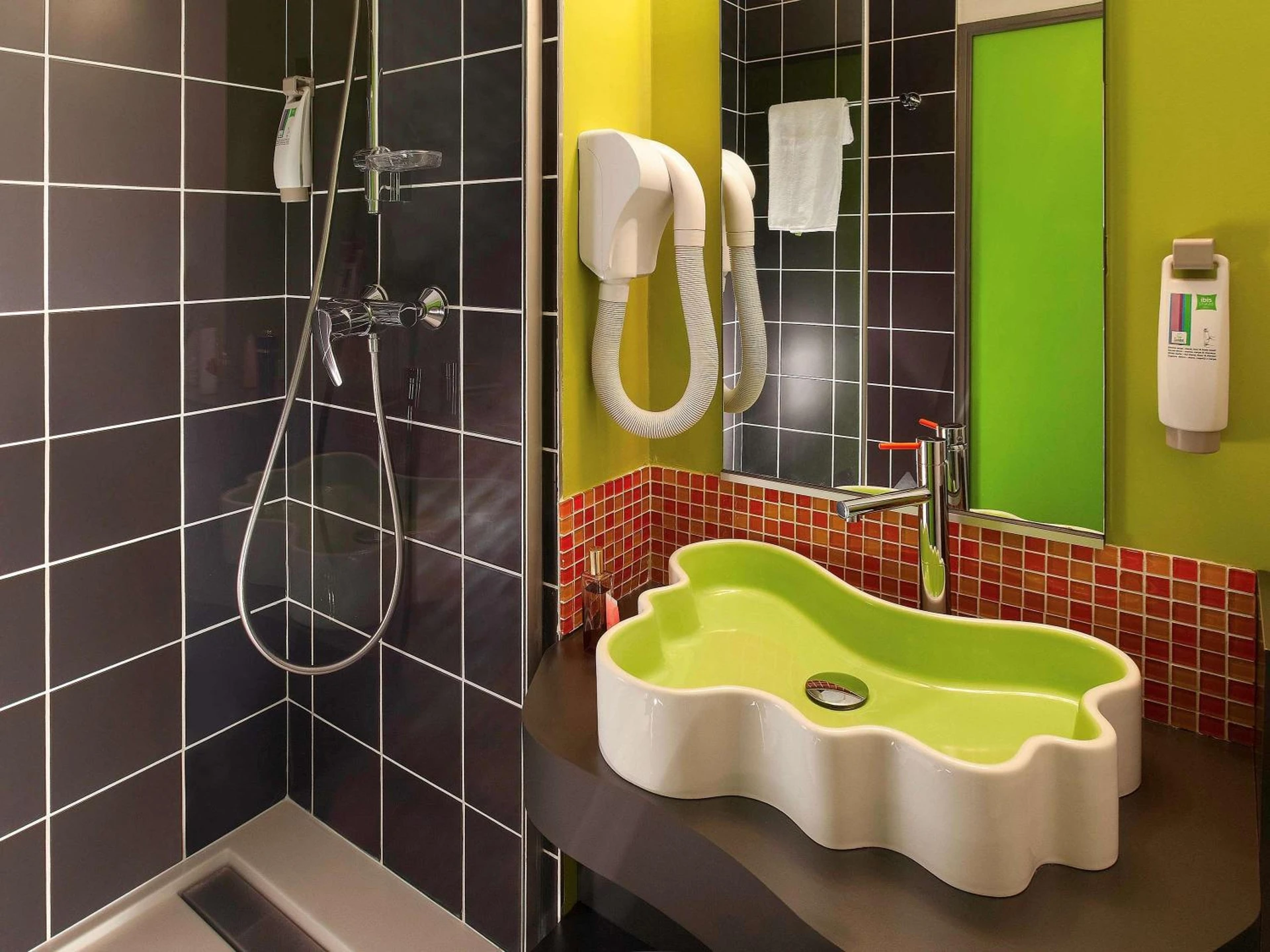 Chambre disponible pour un séminaire d'entreprise à Ibis Styles Lyon Villeurbanne Parc de la Tête d'Or - Villeurbanne