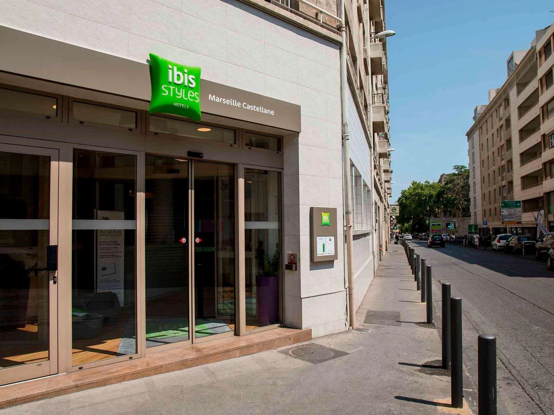 Ambiance de travail pour séminaire d'entreprise à ibis Styles Marseille Centre Prado Place Castellane - Marseille