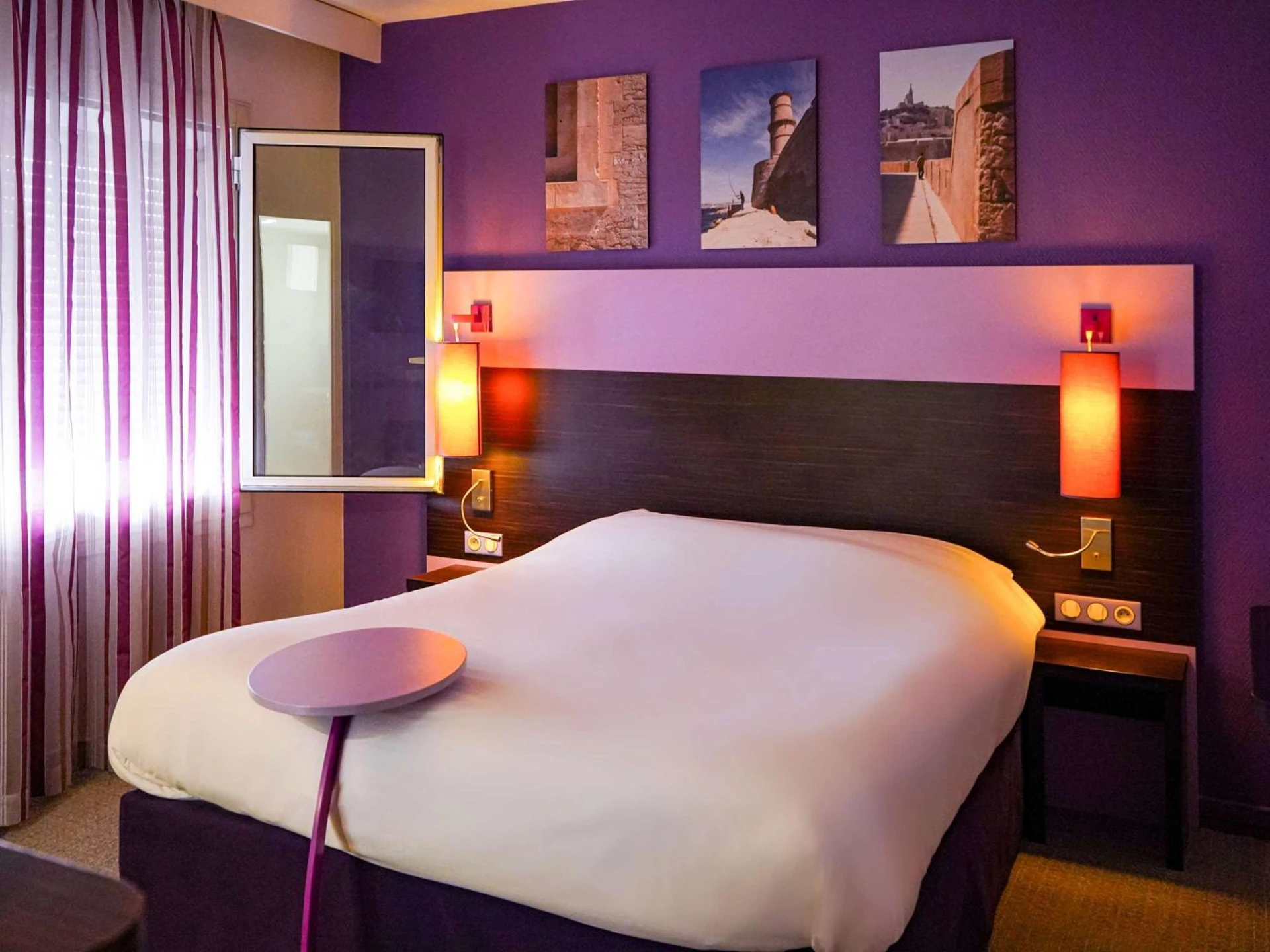Chambre disponible pour un séminaire d'entreprise à ibis Styles Marseille Centre Prado Place Castellane - Marseille