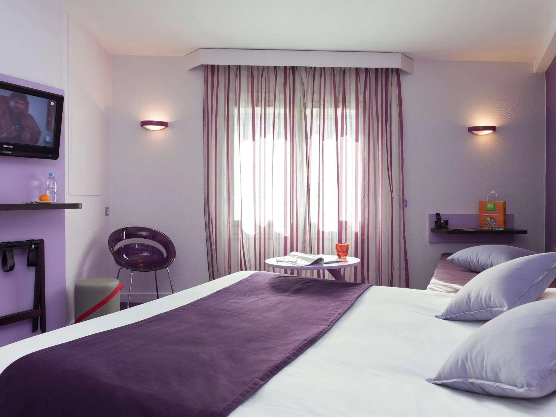 Chambre disponible pour un séminaire d'entreprise à ibis Styles Marseille Centre Prado Place Castellane - Marseille