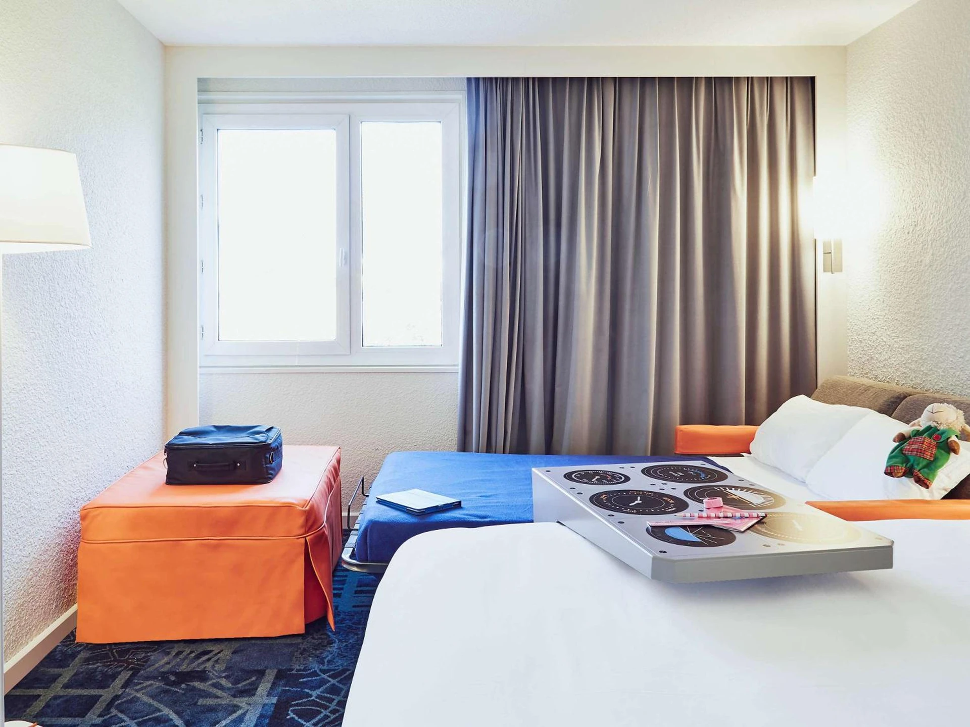 Chambre disponible pour un séminaire d'entreprise à ibis Styles Marseille Aéroport - Vitrolles