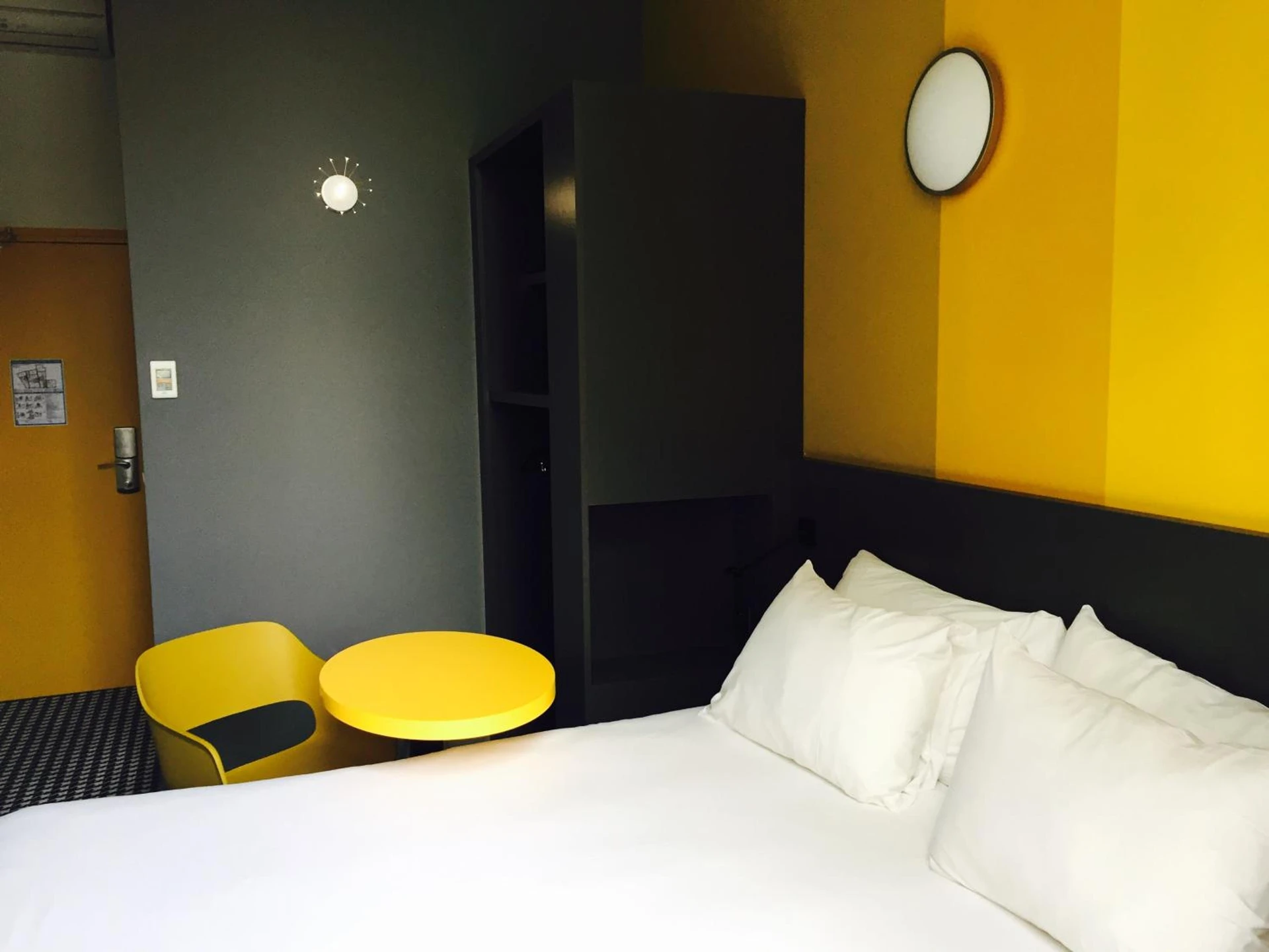 Chambre disponible pour un séminaire d'entreprise à ibis Styles Marseille Vieux Port - Marseille