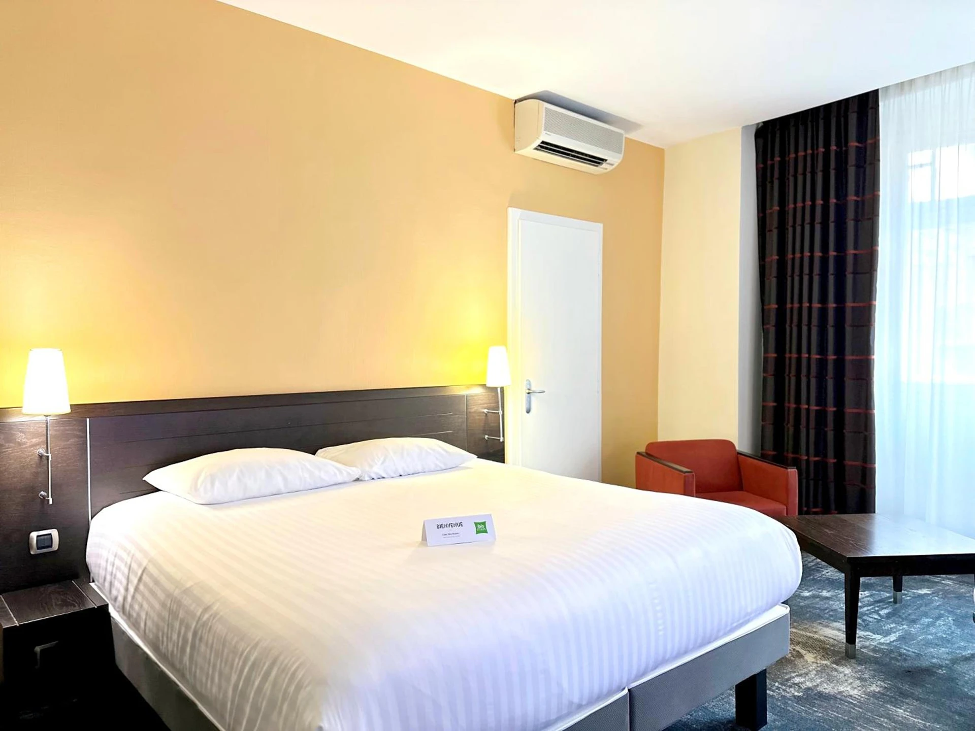 Ambiance de travail pour séminaire d'entreprise à Ibis Styles Metz Centre Gare - Metz