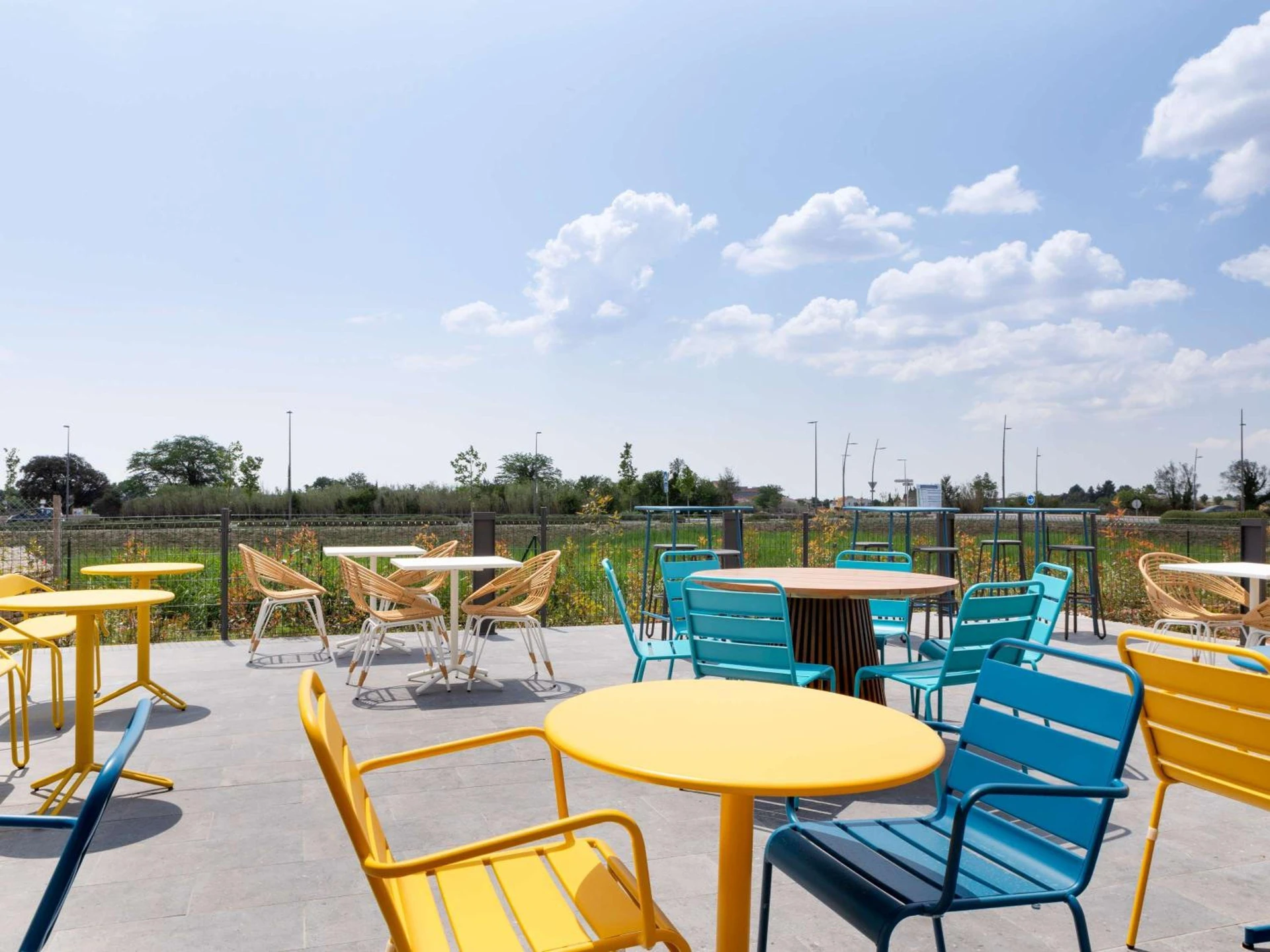 Organiser un séminaire d'entreprise : Ibis Styles Miramas à miramas