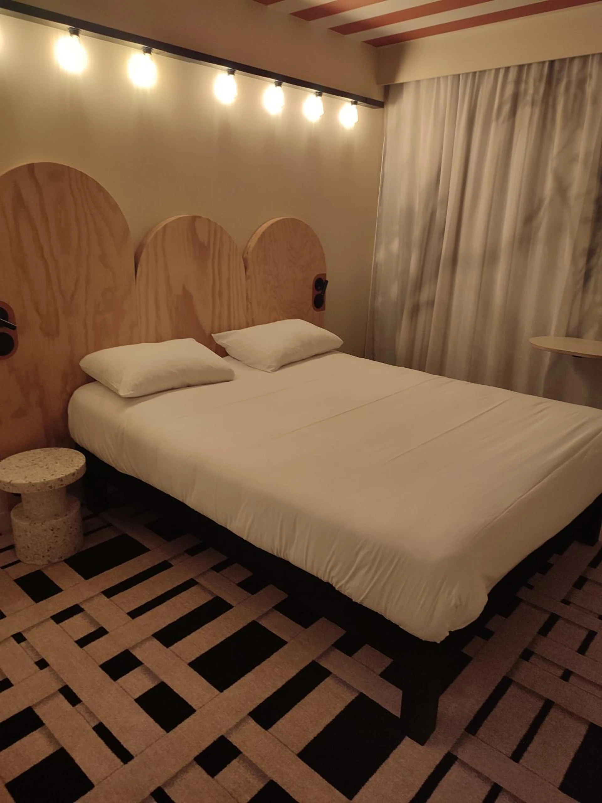 Chambre disponible pour un séminaire d'entreprise à ibis Styles Montauban - Montauban