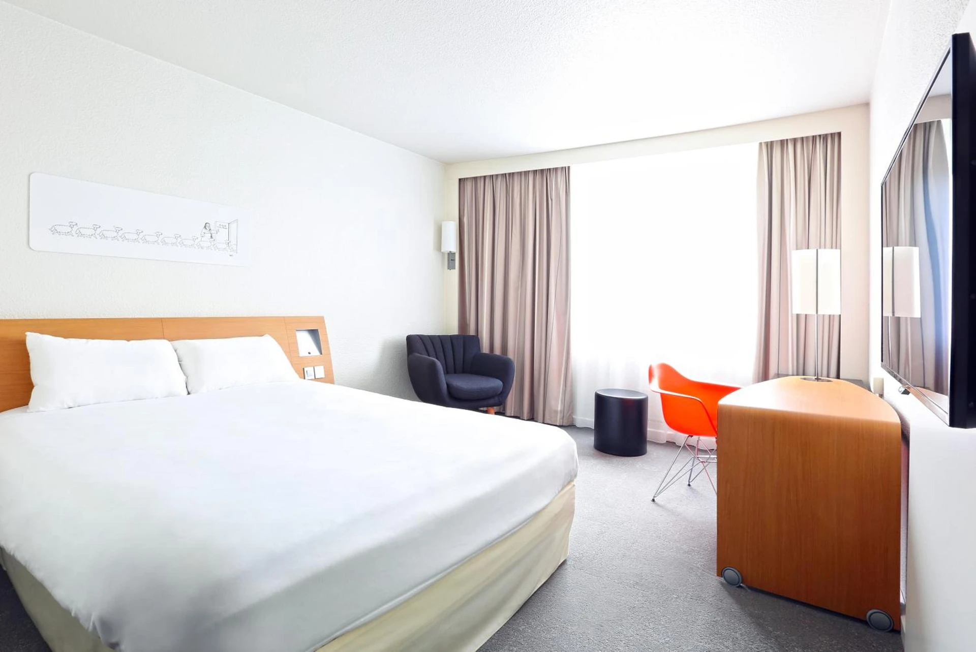 Chambre disponible pour un séminaire d'entreprise à ibis Styles Nancy Sud - Houdemont