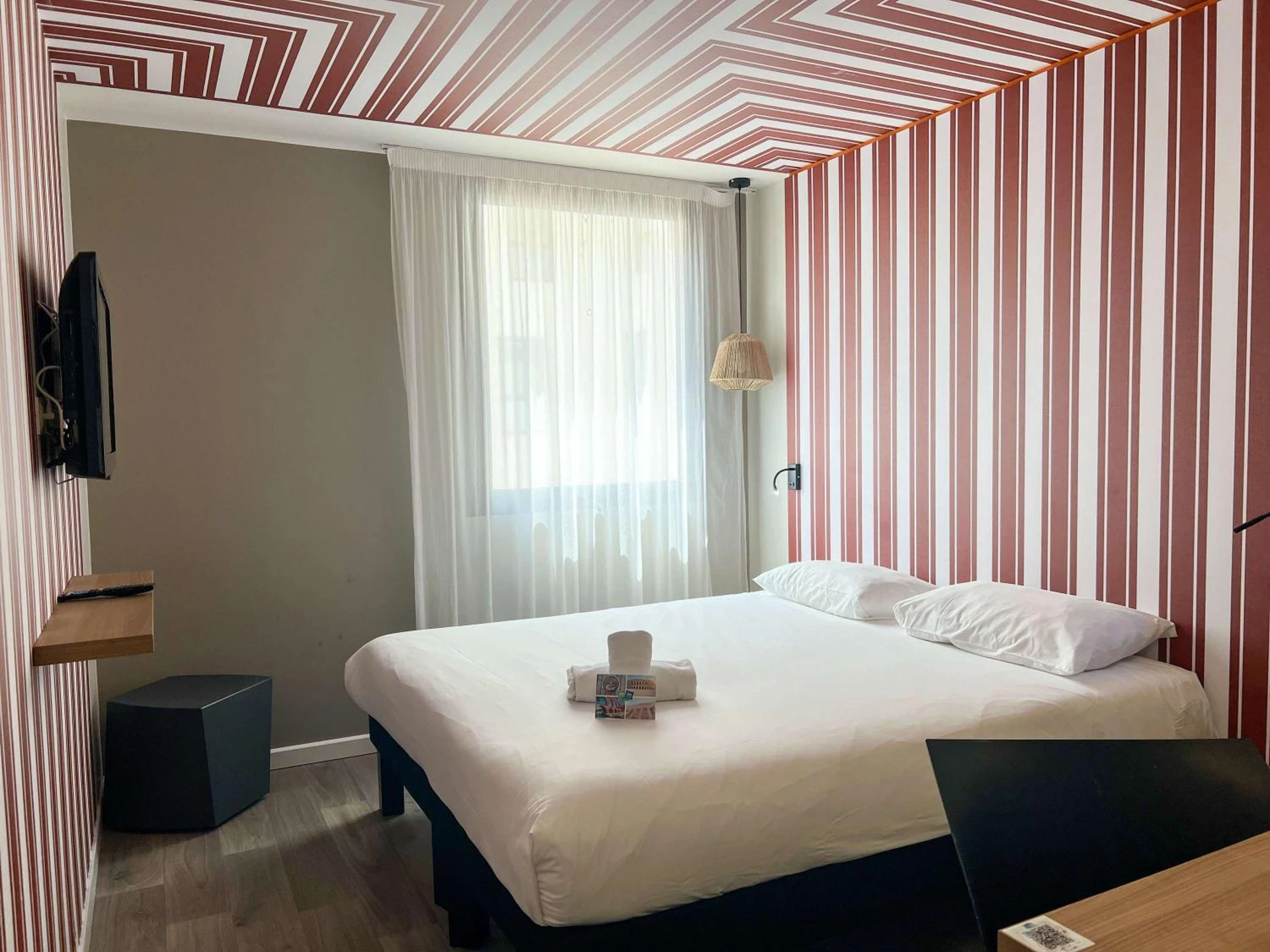 Magnifique chambre pour un séminaire d'entreprise à ibis Styles Nimes Gare Centre - Nîmes