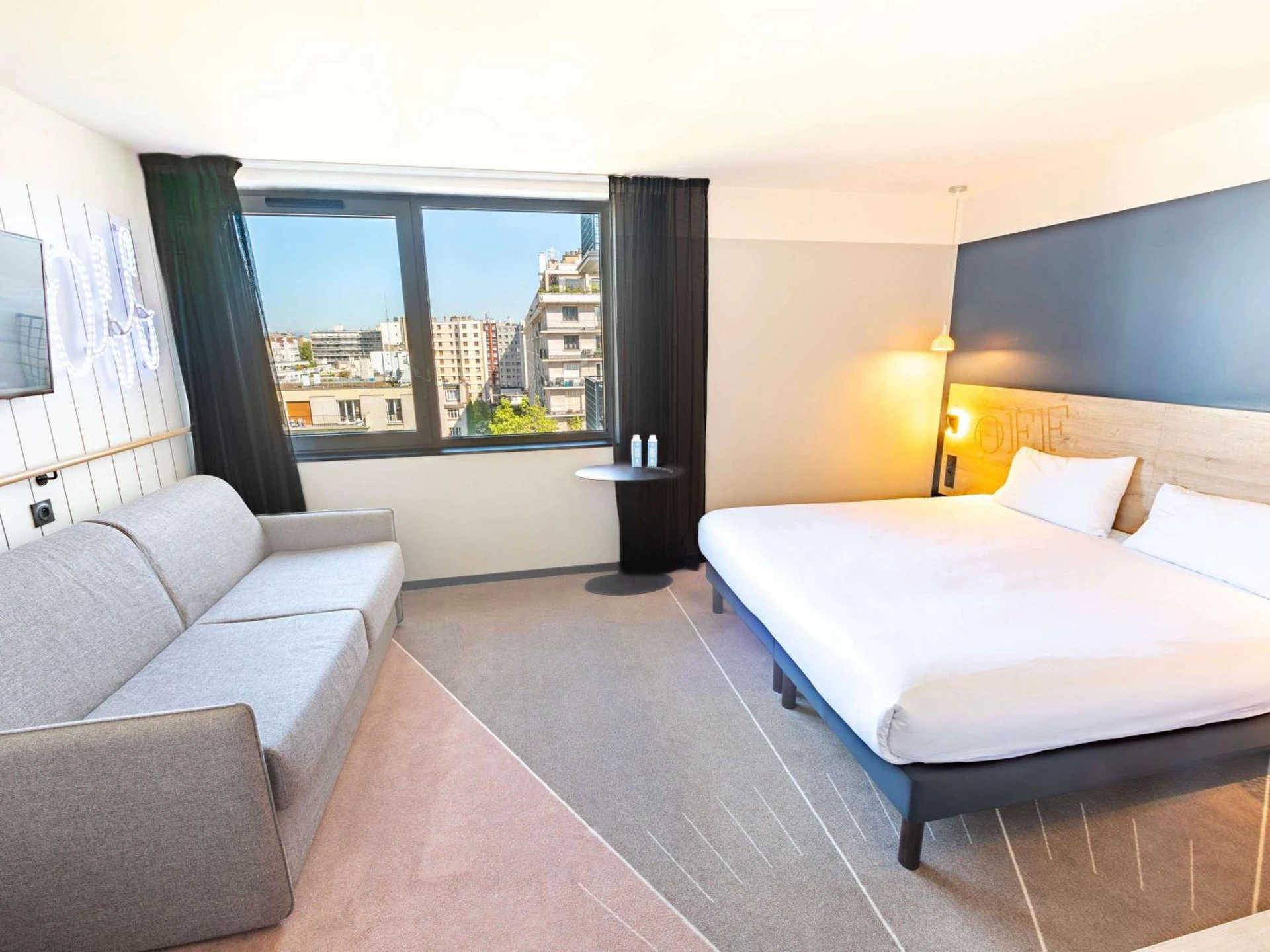 Chambre disponible pour un séminaire d'entreprise à ibis Styles Paris 16 Boulogne - Paris