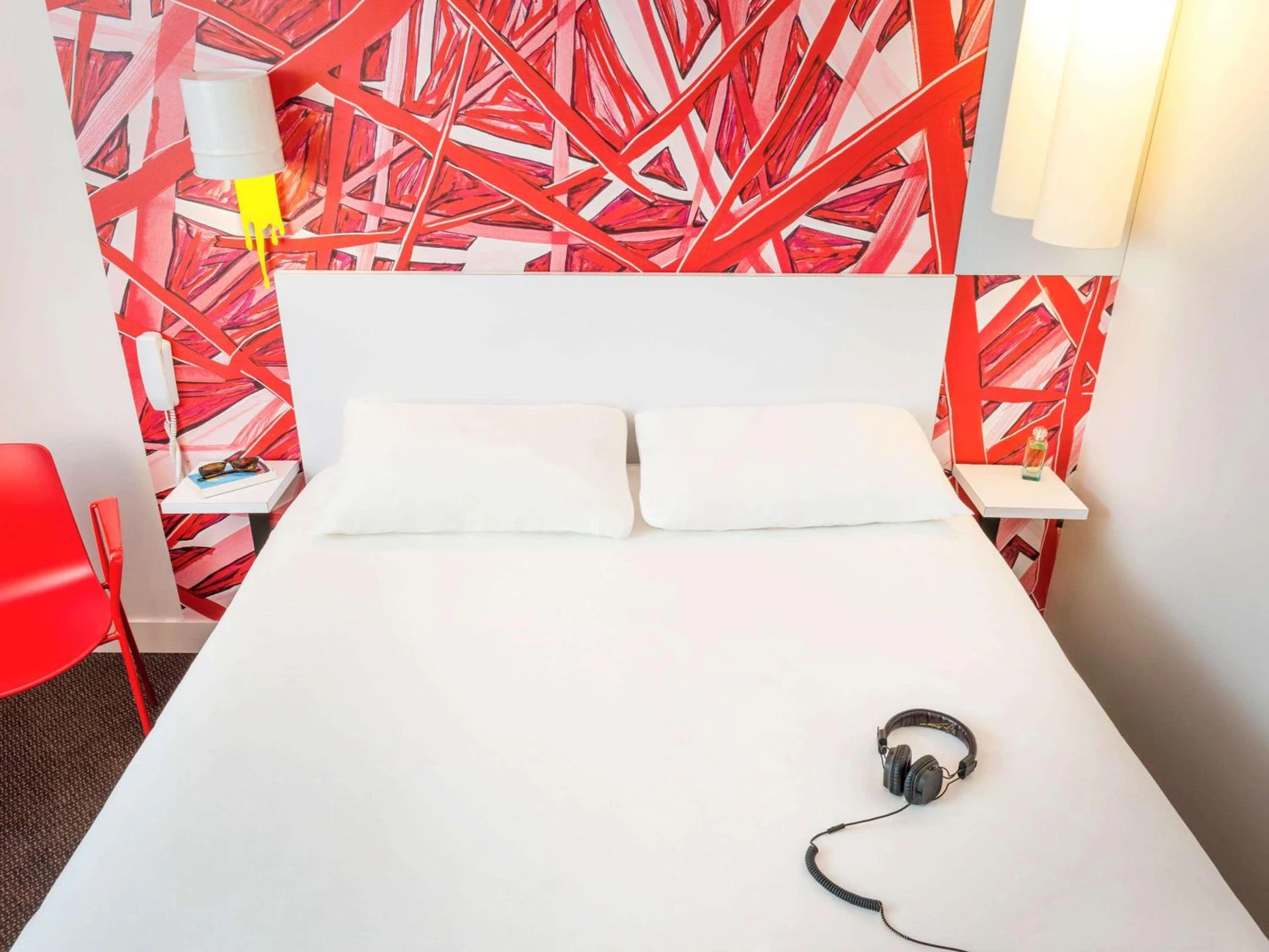 Chambre disponible pour un séminaire d'entreprise à ibis Styles Paris La Défense Courbevoie - Courbevoie