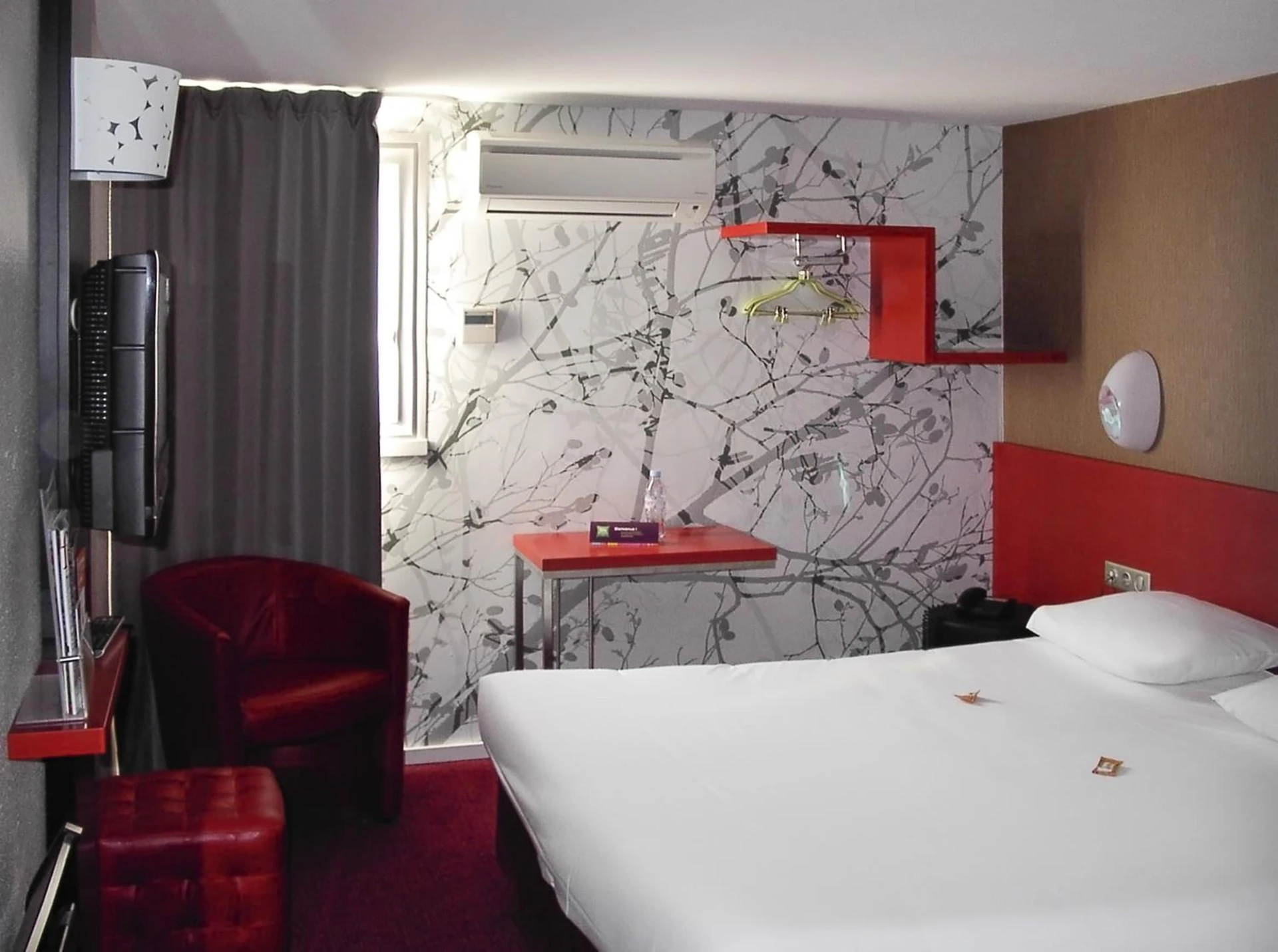 Chambre disponible pour un séminaire d'entreprise à ibis Styles Périgueux Trélissac - Trélissac
