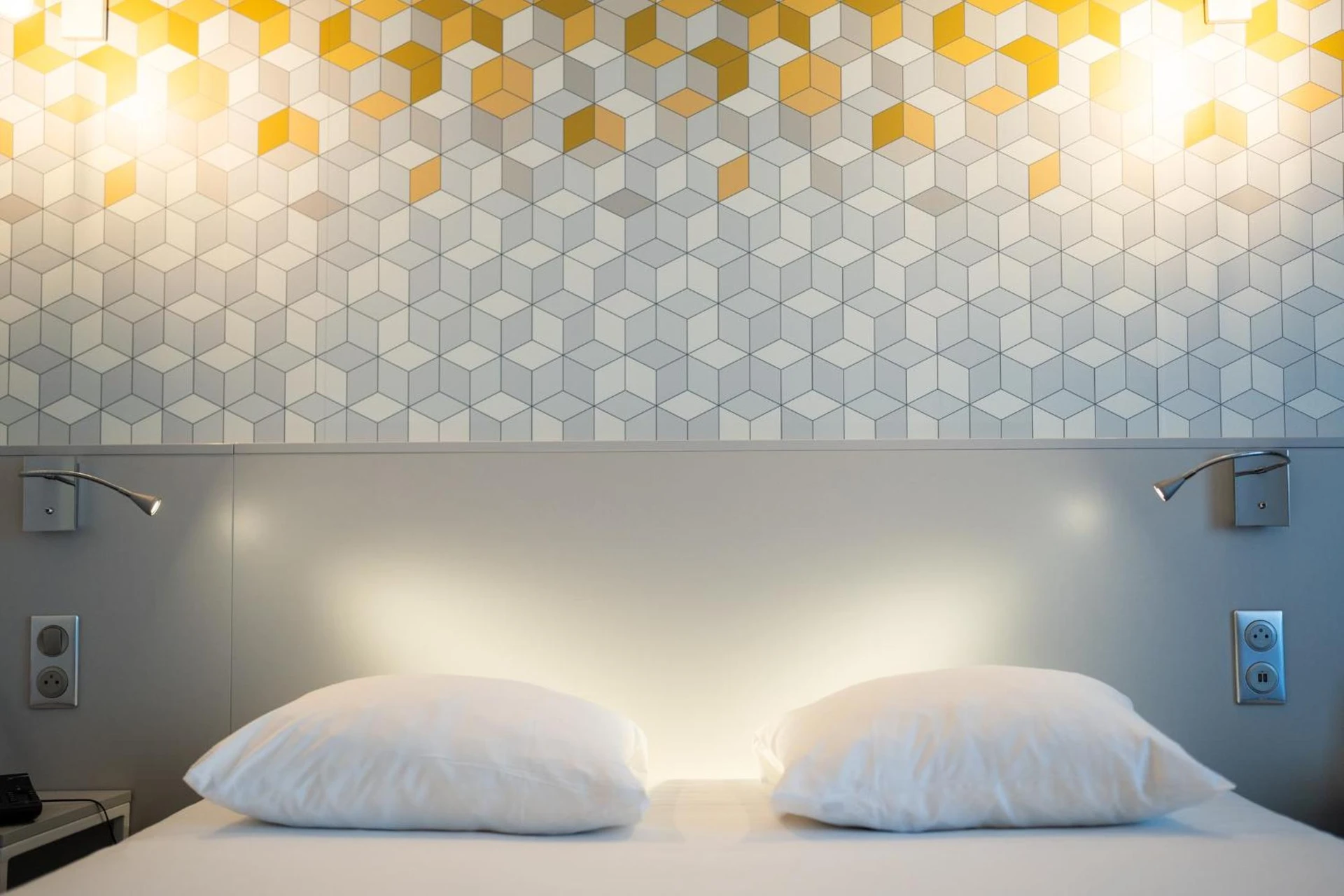 Magnifique chambre pour un séminaire d'entreprise à ibis Styles Poitiers Nord - Poitiers
