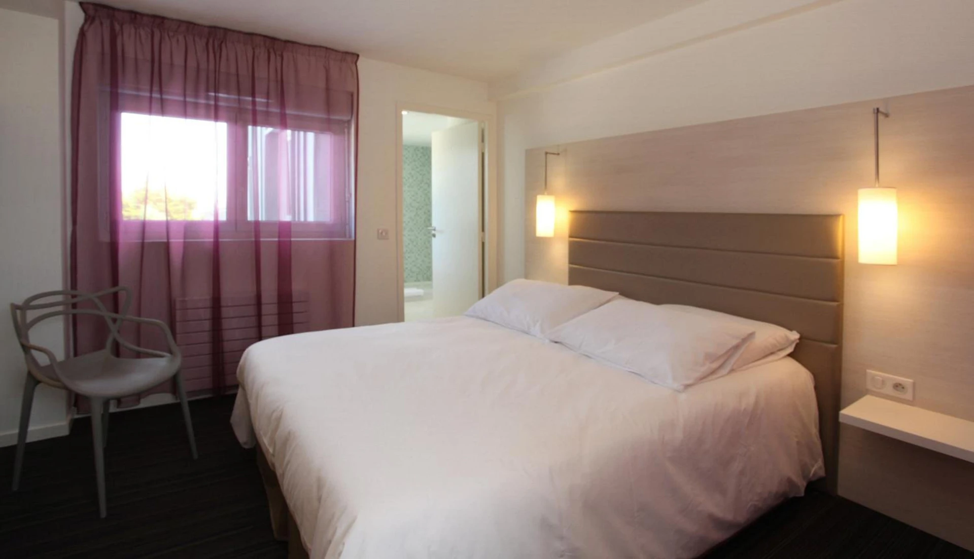 Magnifique chambre pour un séminaire d'entreprise à ibis Styles Quiberon Centre - Quiberon