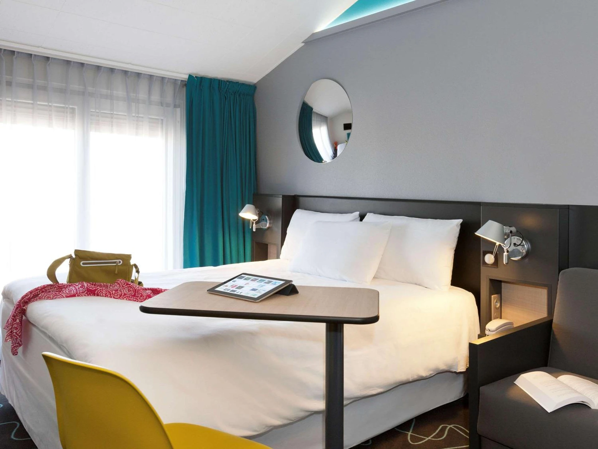 Chambre disponible pour un séminaire d'entreprise à ibis Styles Roanne Centre Gare - Roanne