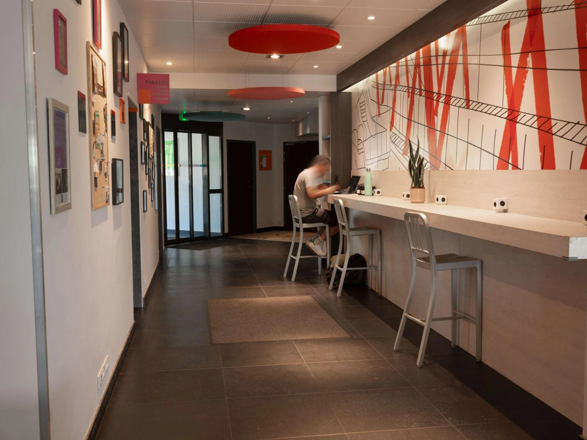 Organiser un séminaire d'entreprise : ibis Styles Romans-Valence Gare TGV à alixan
