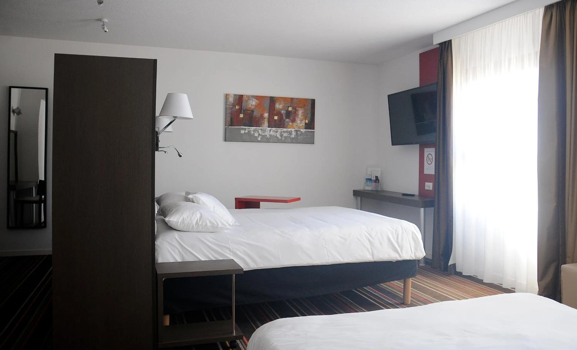 Magnifique chambre pour un séminaire d'entreprise à ibis Styles Segre - Segré