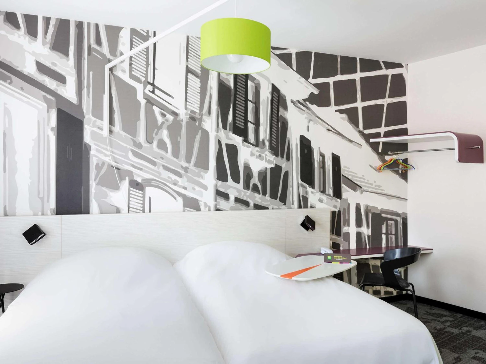 Ambiance de travail pour séminaire d'entreprise à ibis Styles Strasbourg Centre Petite France - Strasbourg