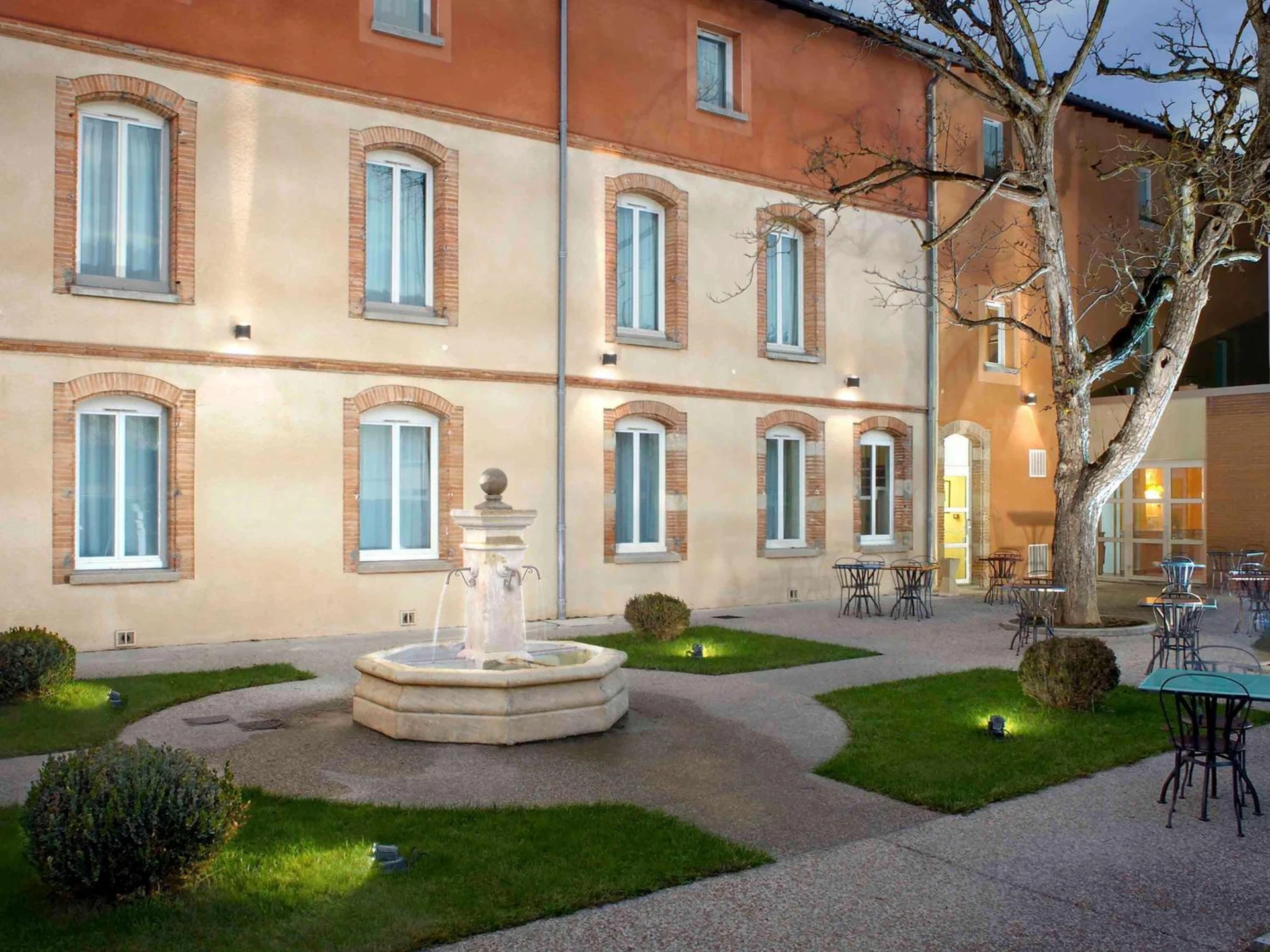 Organiser un séminaire d'entreprise : ibis Styles Toulouse Lavaur à lavaur