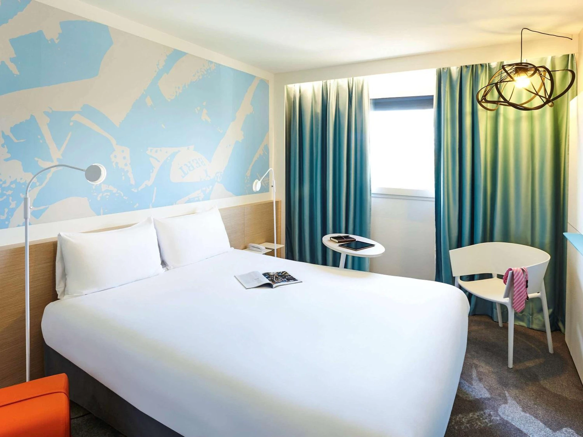 Lieu convivial pour un séminaire d'entreprise à ibis Styles Toulouse Nord Sesquieres - Toulouse - En savoir plus 