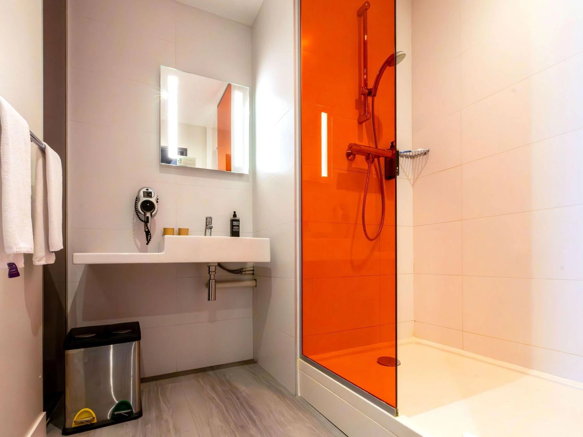Chambre disponible pour un séminaire d'entreprise à ibis Styles Troyes Centre - Troyes