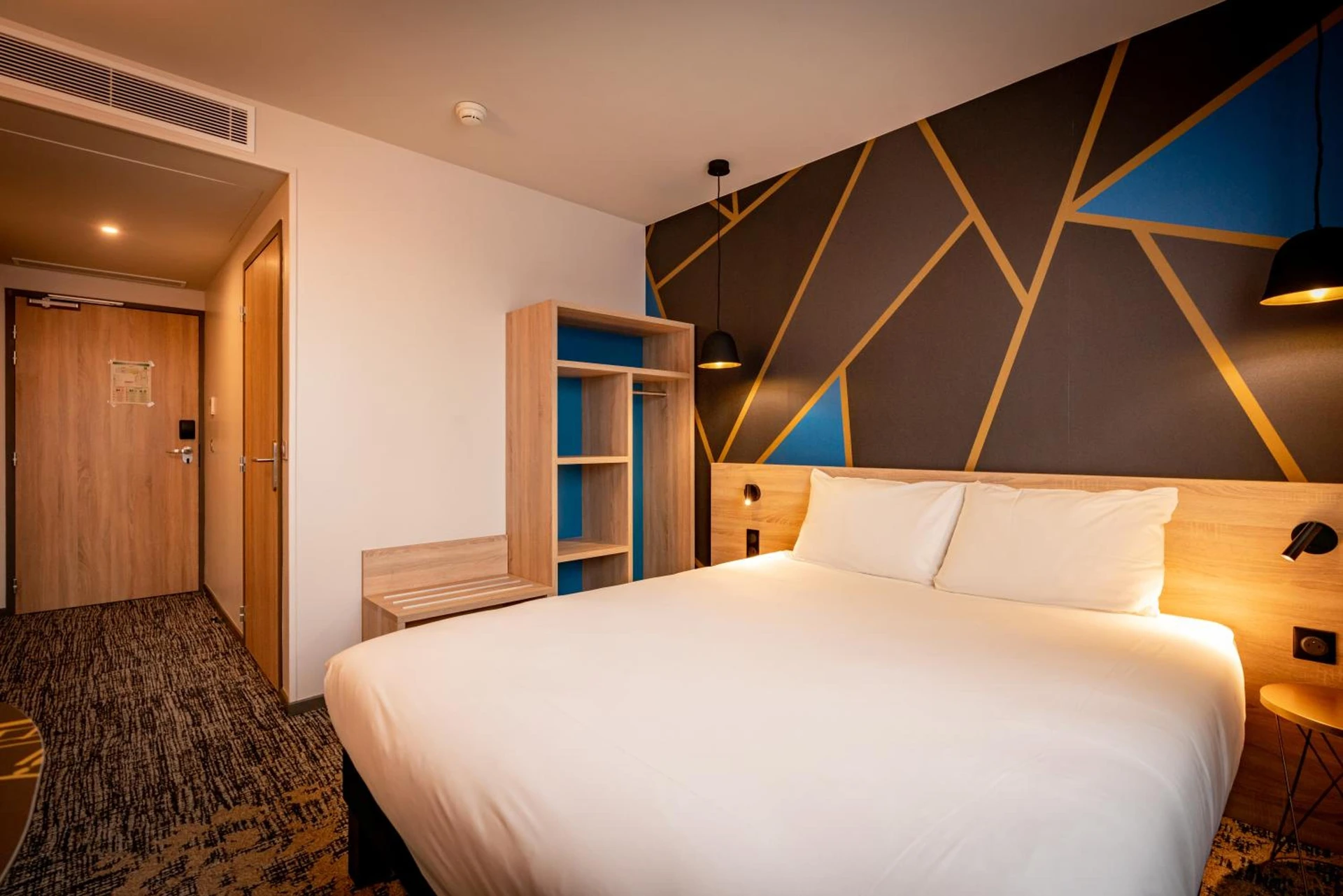 Chambre disponible pour un séminaire d'entreprise à ibis Styles Valenciennes Petite Foret - Petite-Forêt