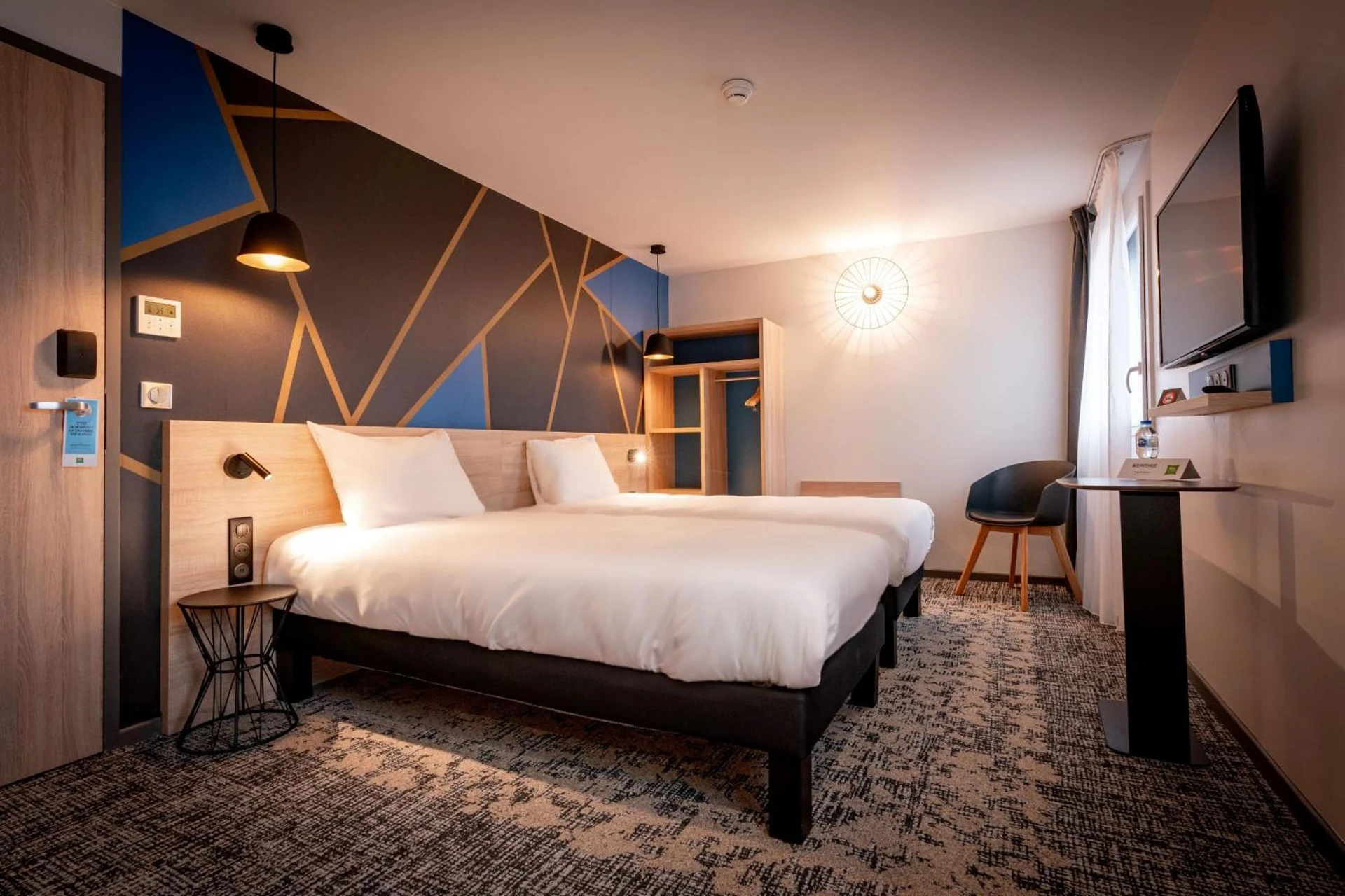 Chambre disponible pour un séminaire d'entreprise à ibis Styles Valenciennes Petite Foret - Petite-Forêt