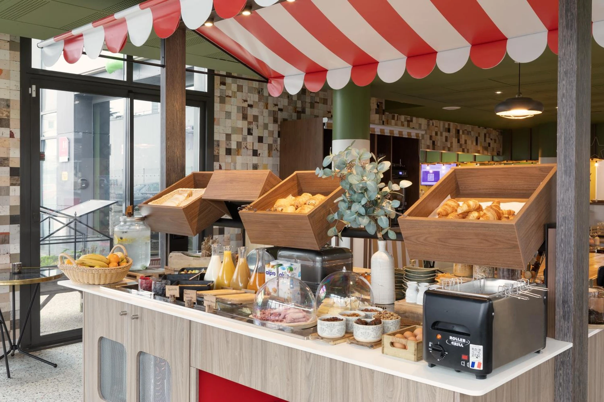 Organiser un séminaire d'entreprise : ibis Styles Versailles Saint Quentin en Yvelines à saint-cyr-l-ecole